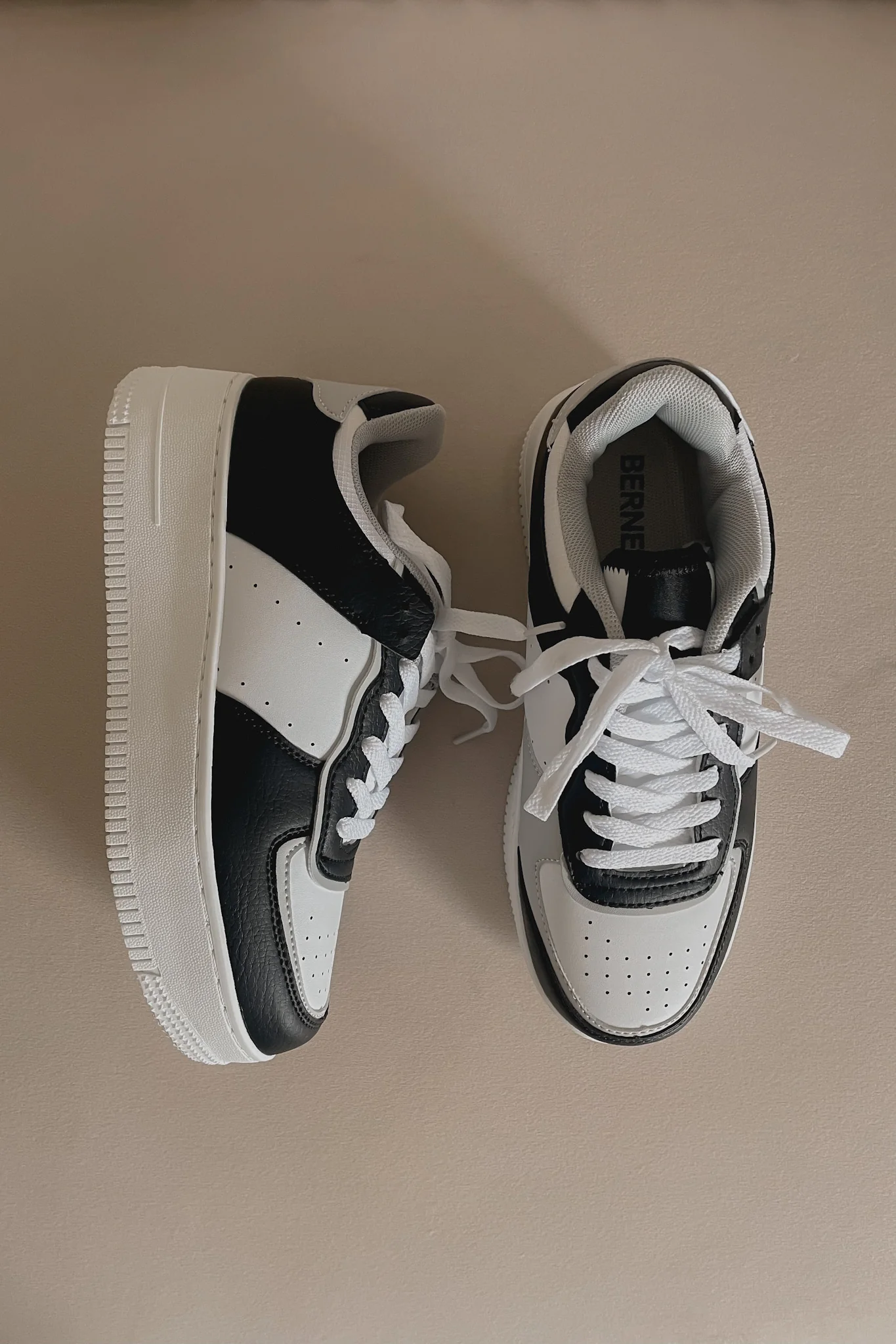 Paola Platform Low Top Sneakers