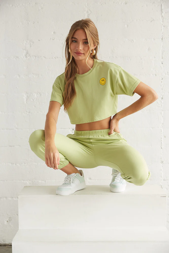 Be Happy Crop Tee