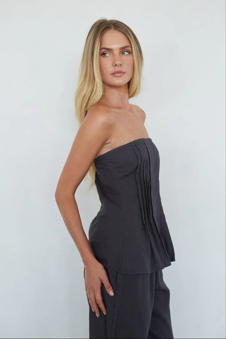 Kyle Pleated Linen Top