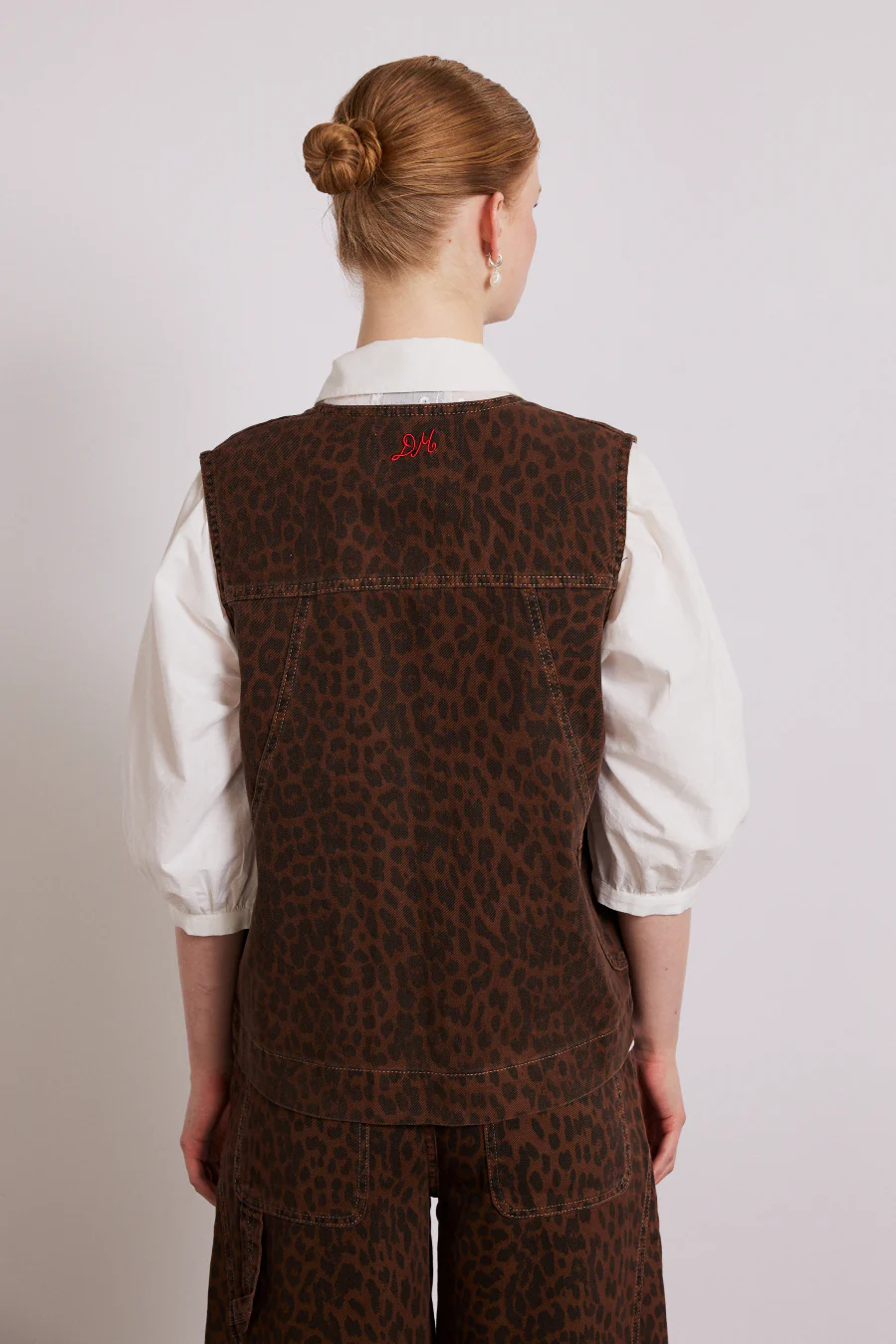 dilly denim gilet - dark leopard