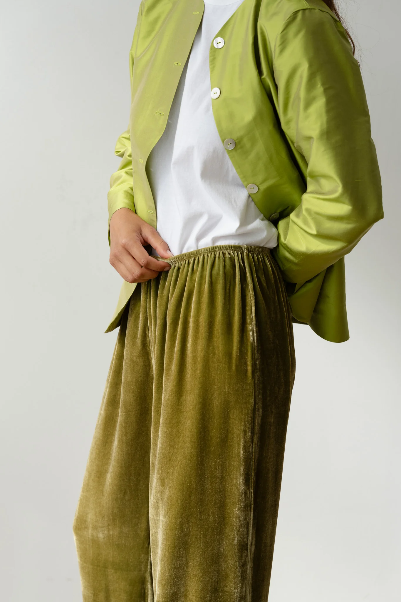 The Velvet Simple Pant