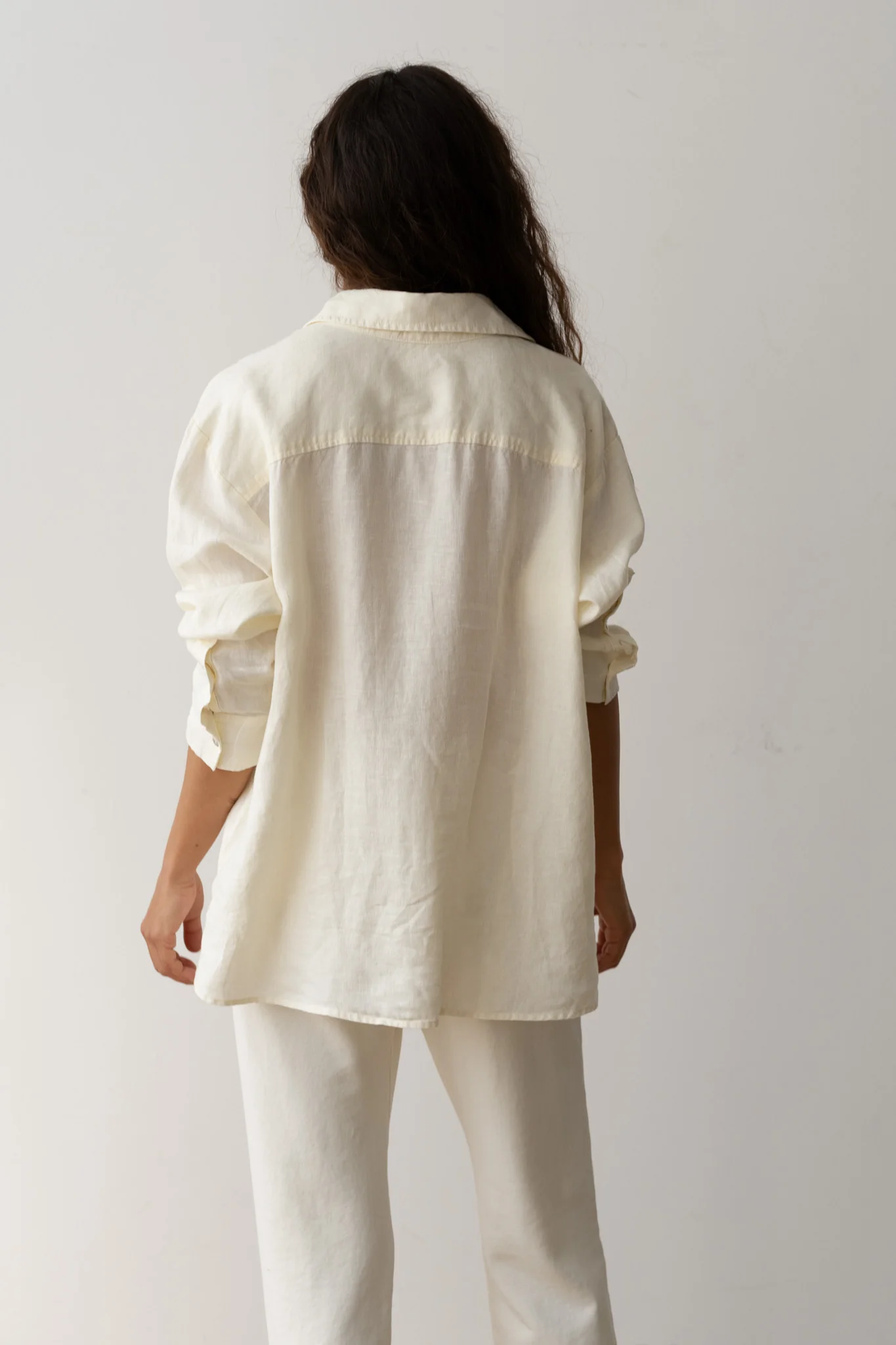 The Linen Relaxed Shirt