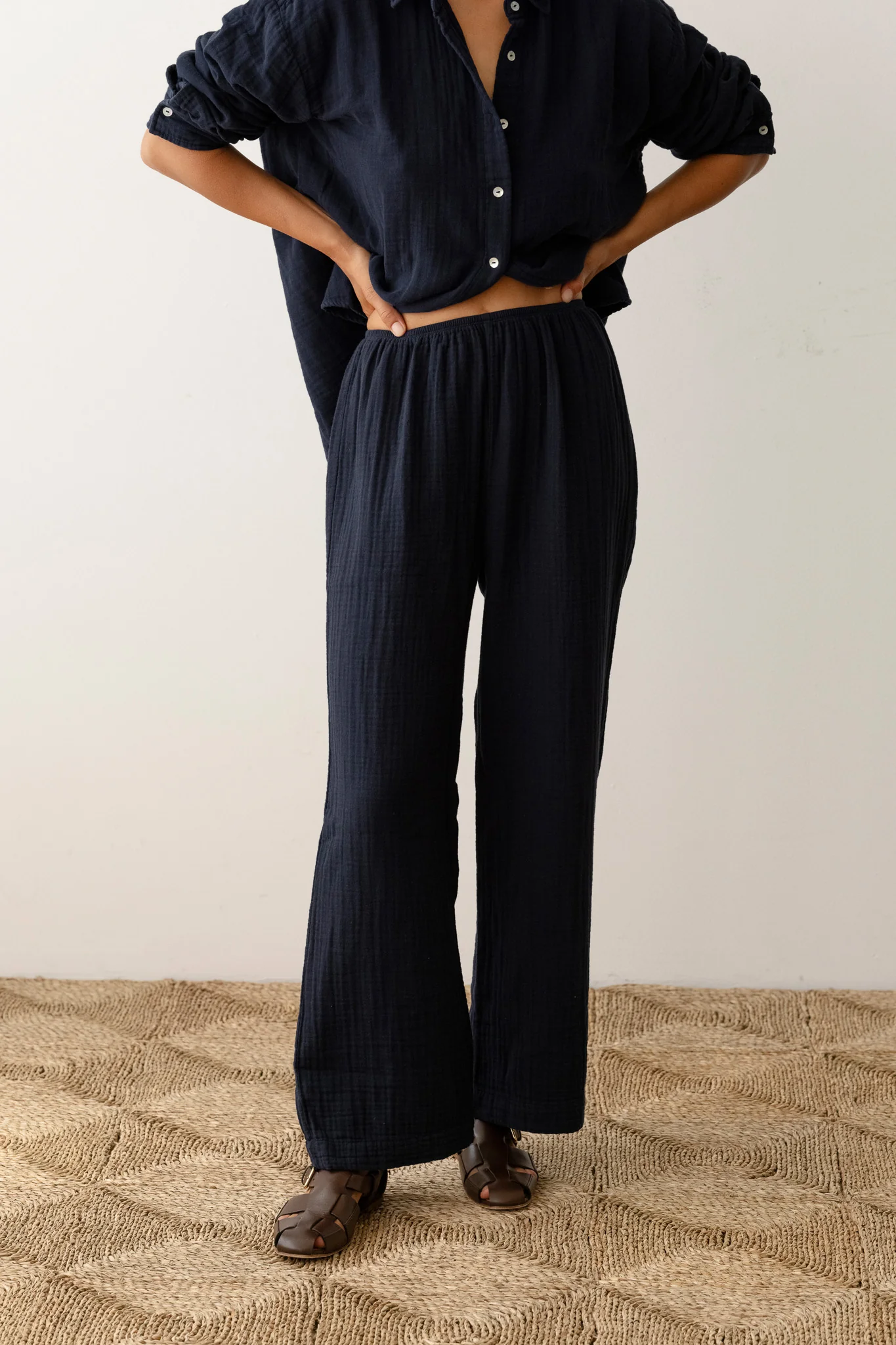 The Bubble Crop Simple Pant