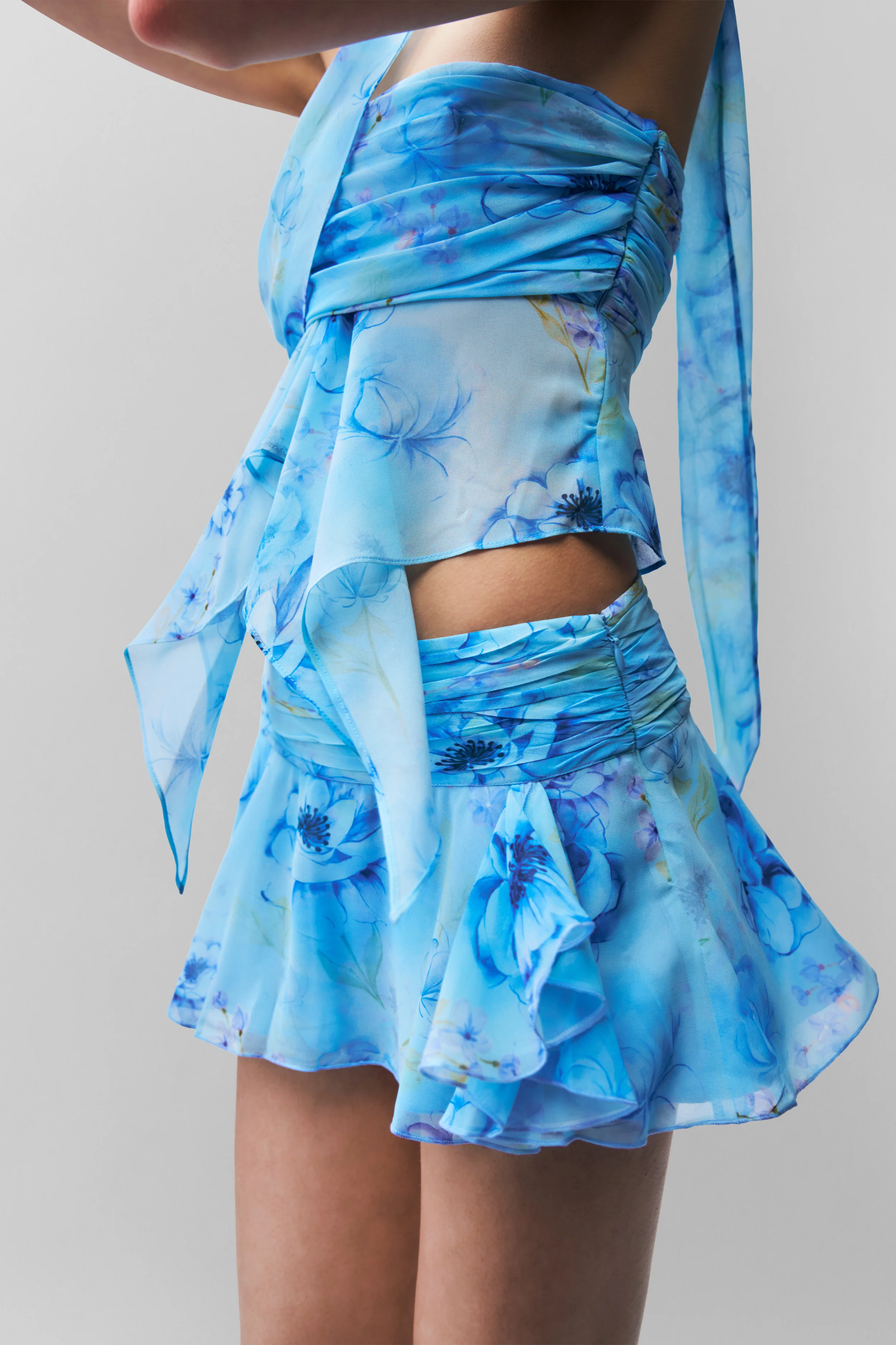 Chiffon Slit Mini Skirt