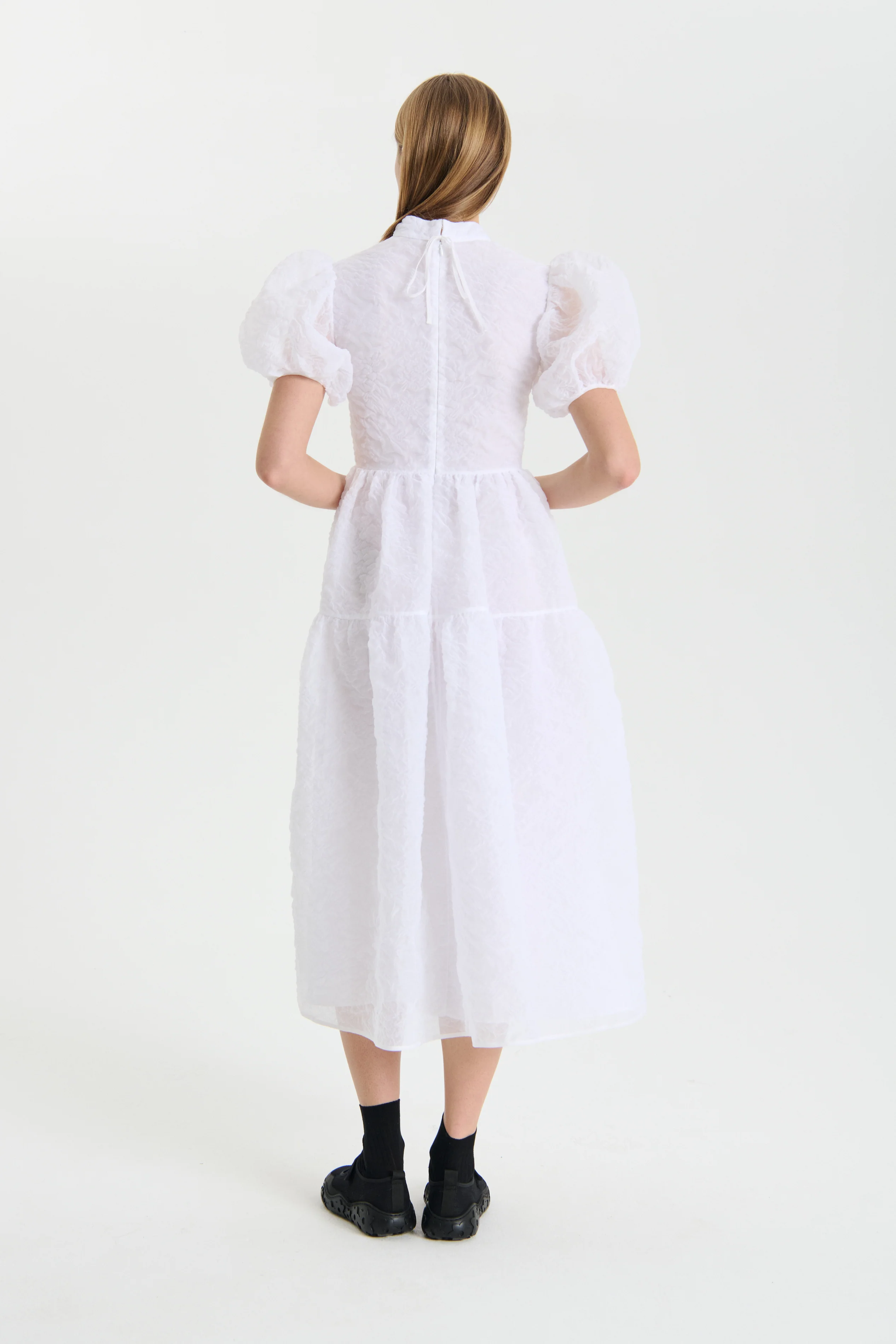 KELLY | DRESS POSY MATELASS… WHITE