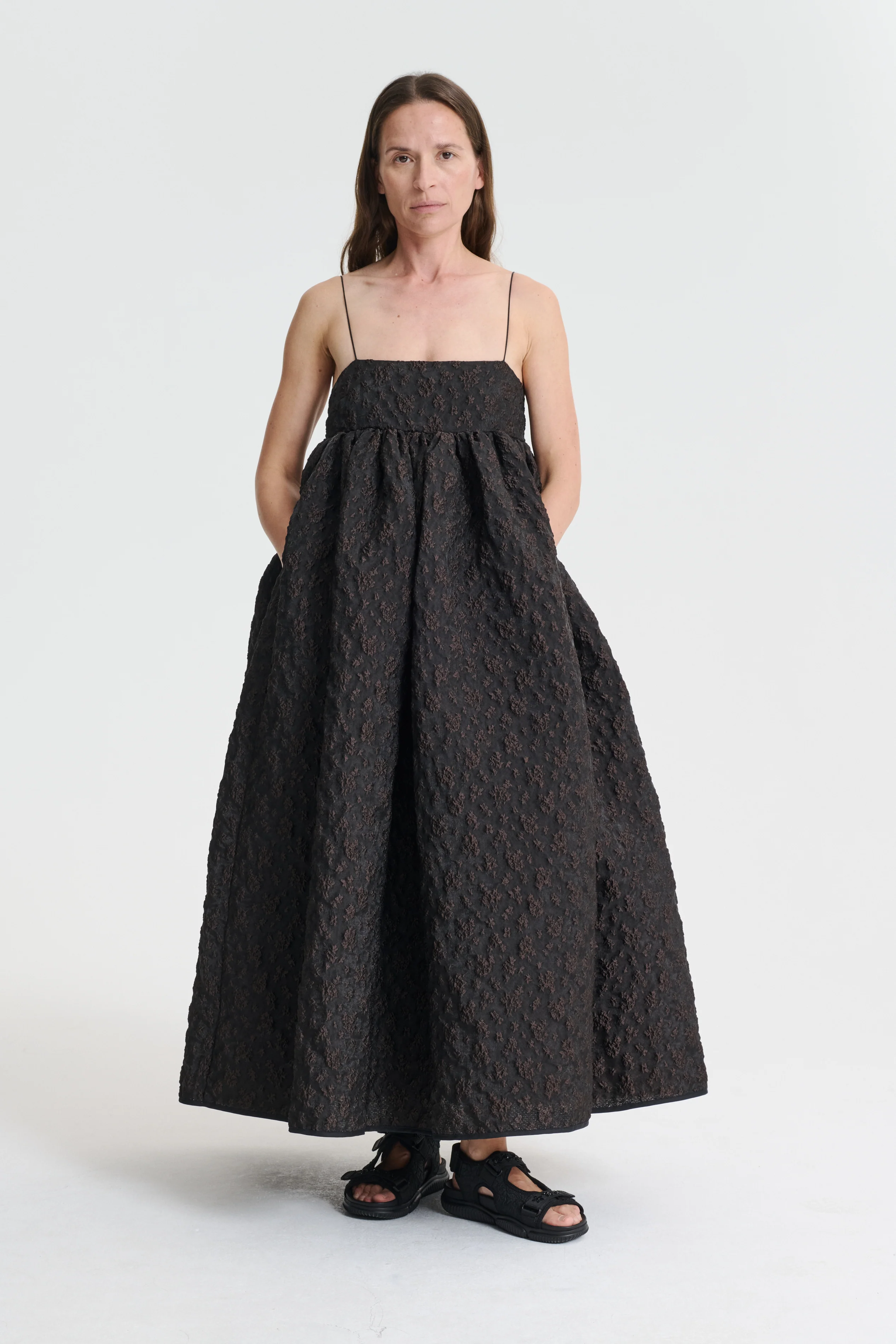 BETH | DRESS WINDROSE MATELASS… BROWN