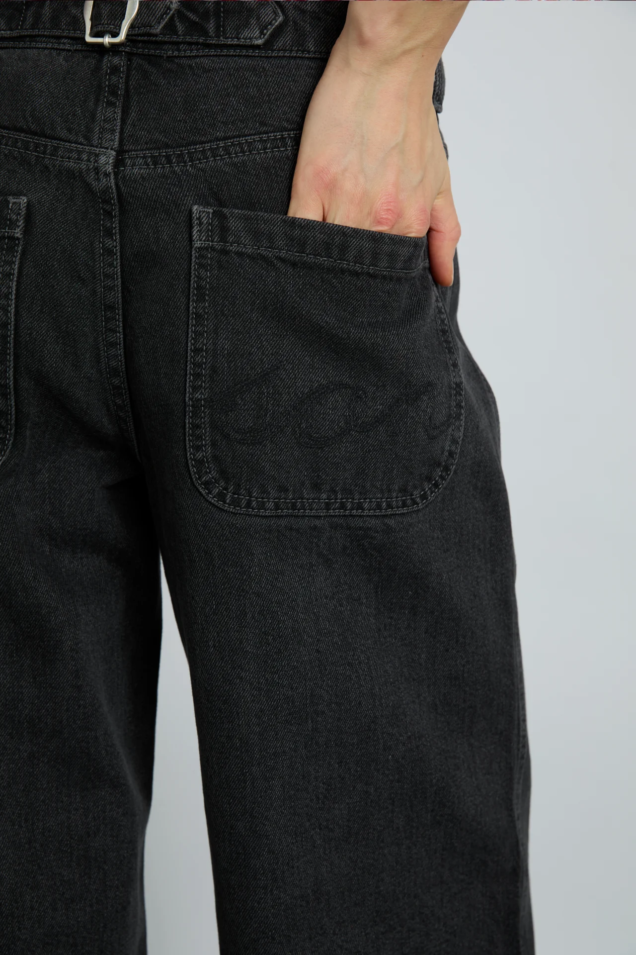 drew jeans- washed black broderie