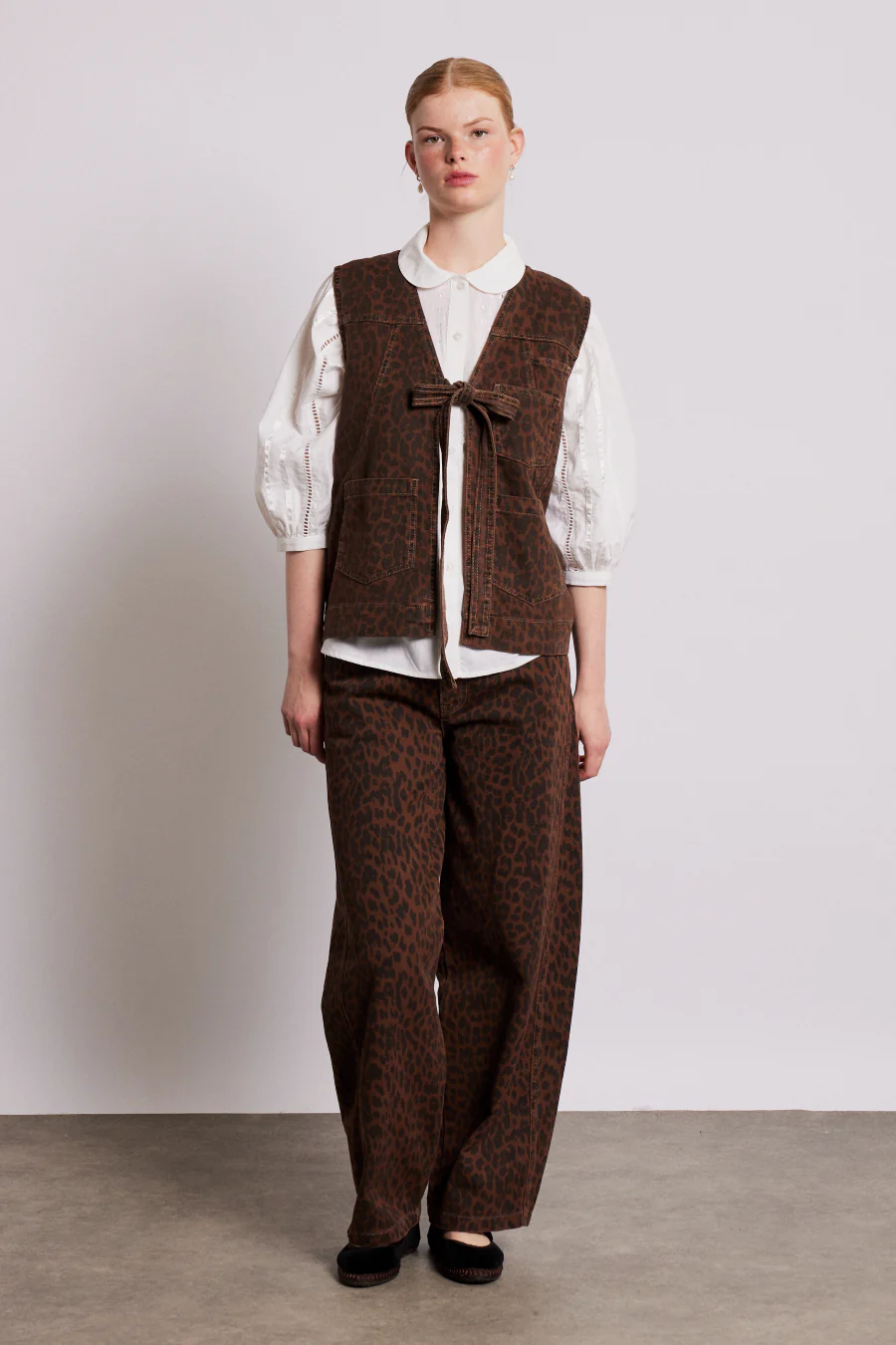 dilly denim gilet - dark leopard