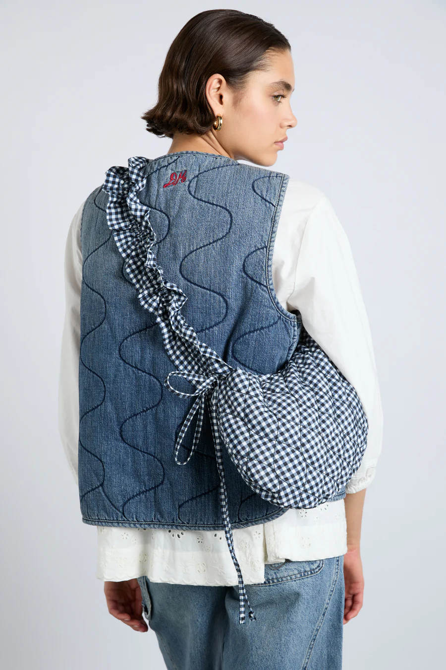 ruched kidney bag in gingham