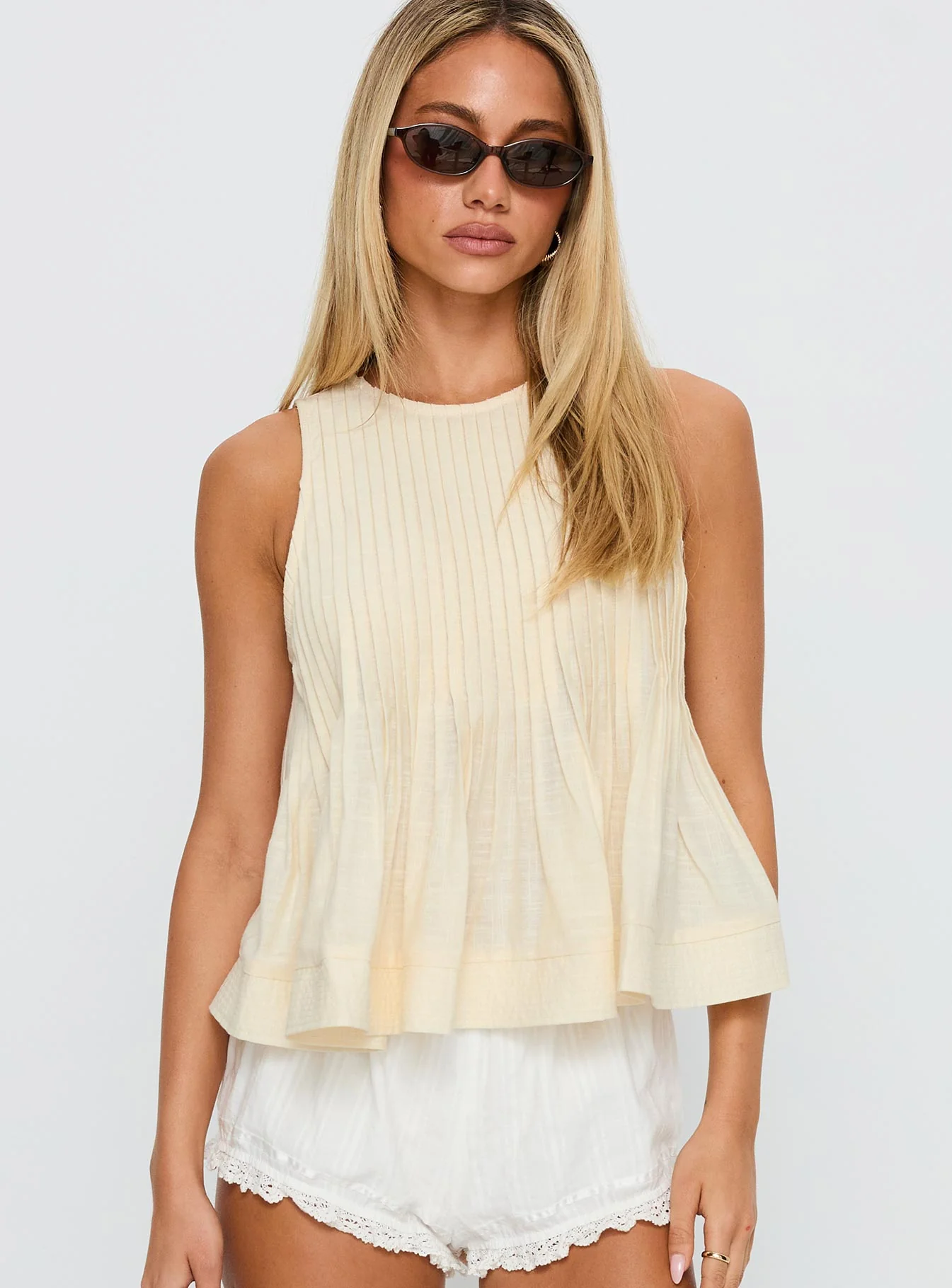 Lavish Life Top Beige