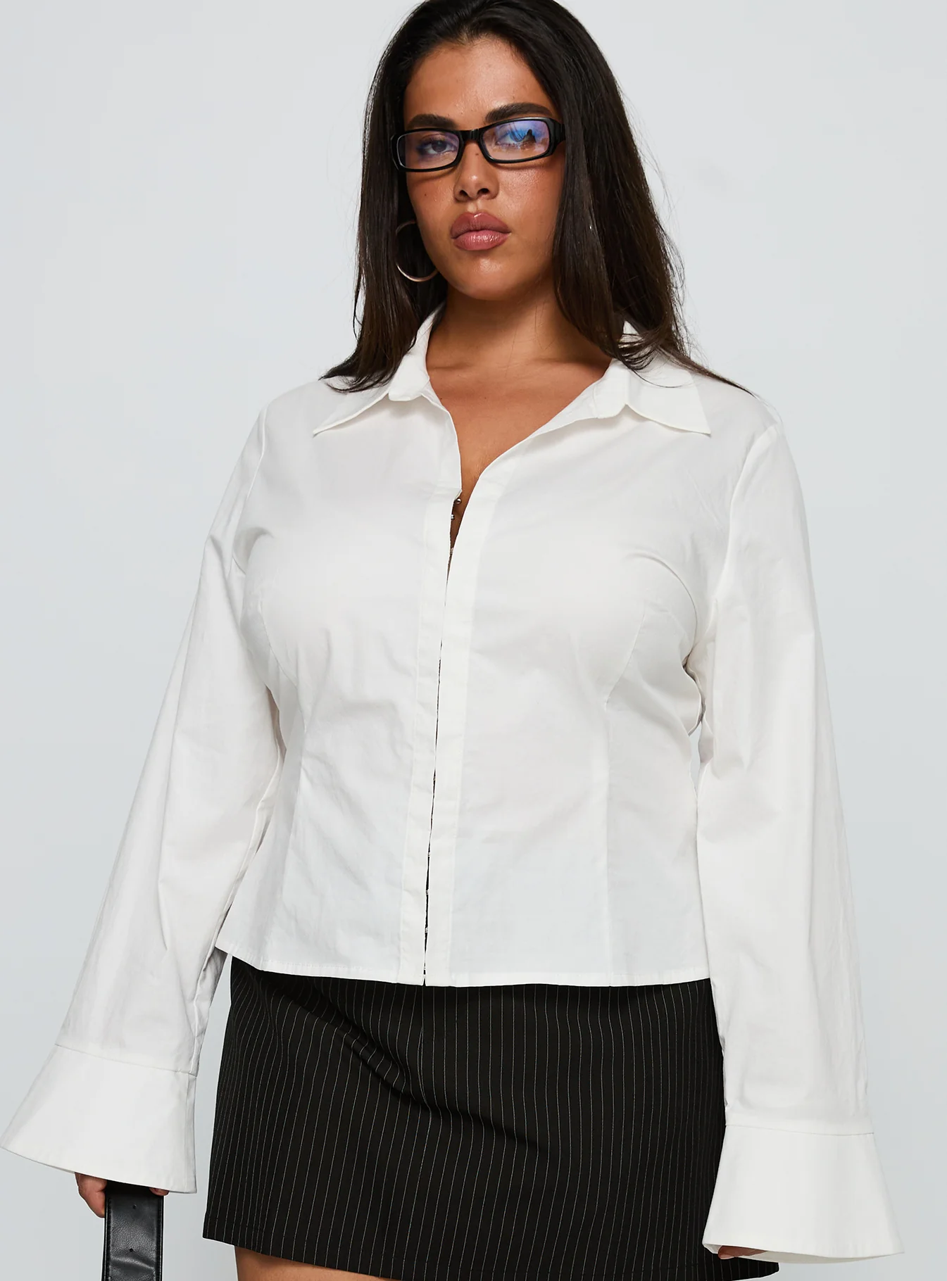 By The Phone Long Sleeve Collared Top White Curve