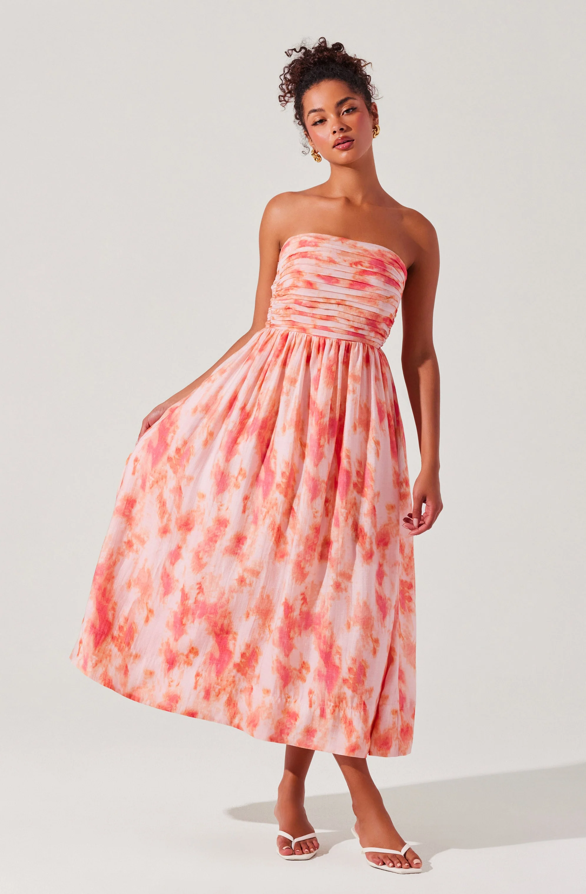 Aneesha Strapless Pleated Dress