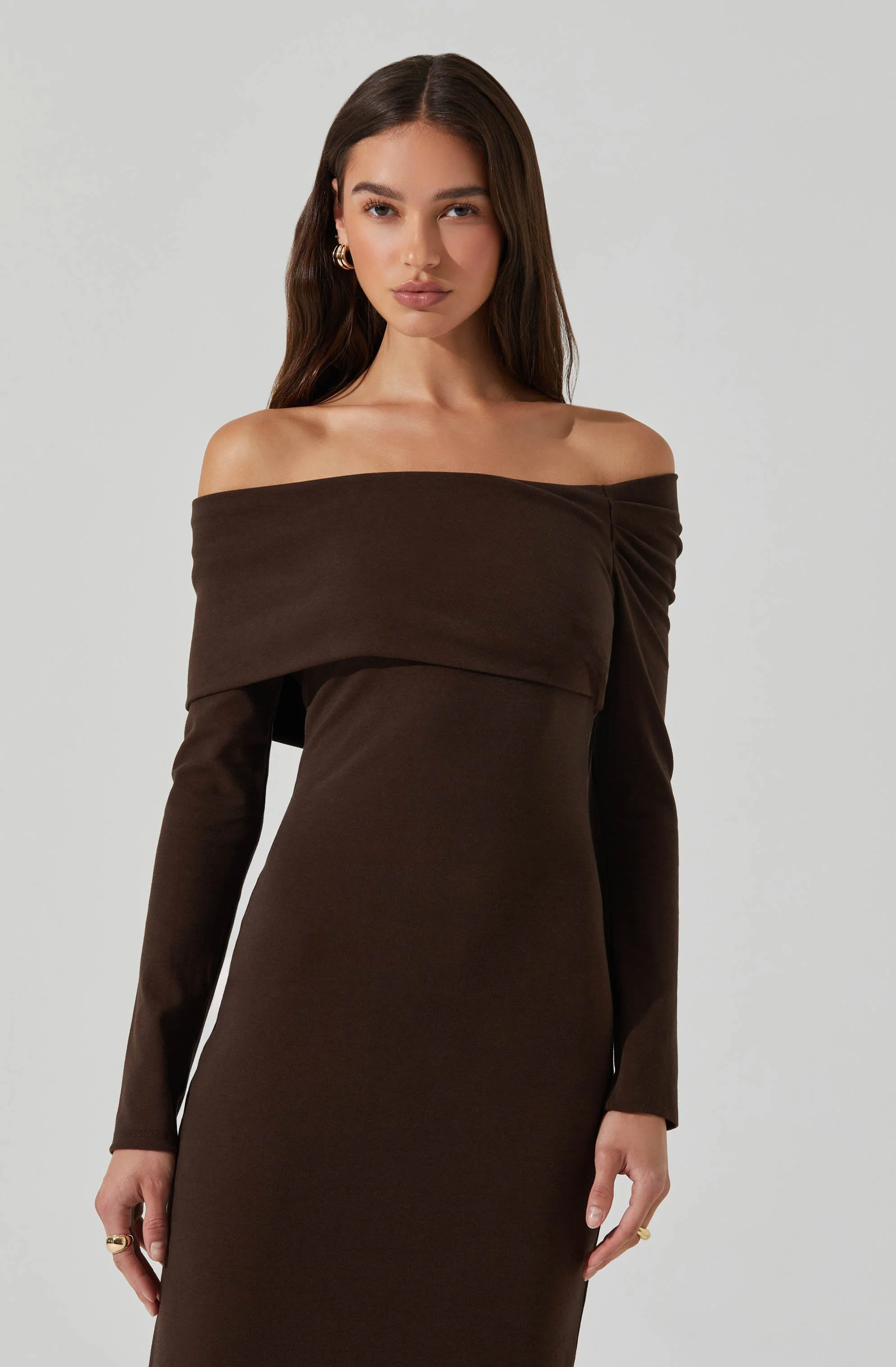 Jada Off Shoulder Midi Dress