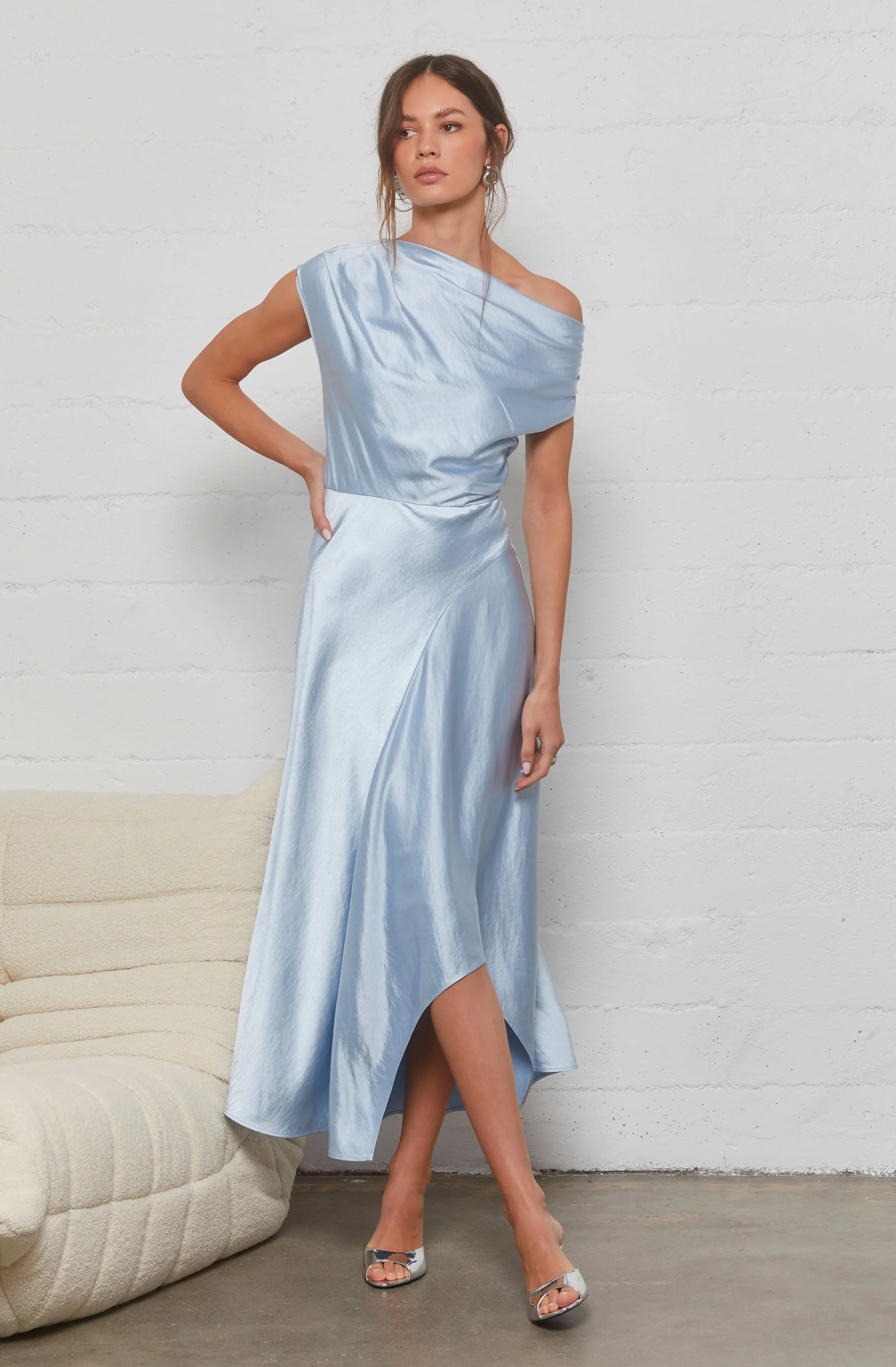 Mairyn Satin Midi Dress