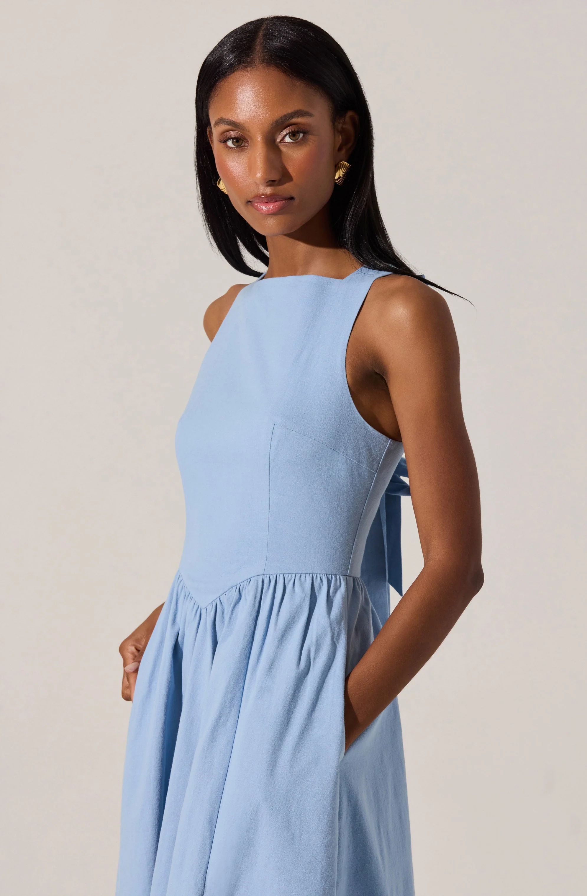 Bow Back Apron Midi Dress
