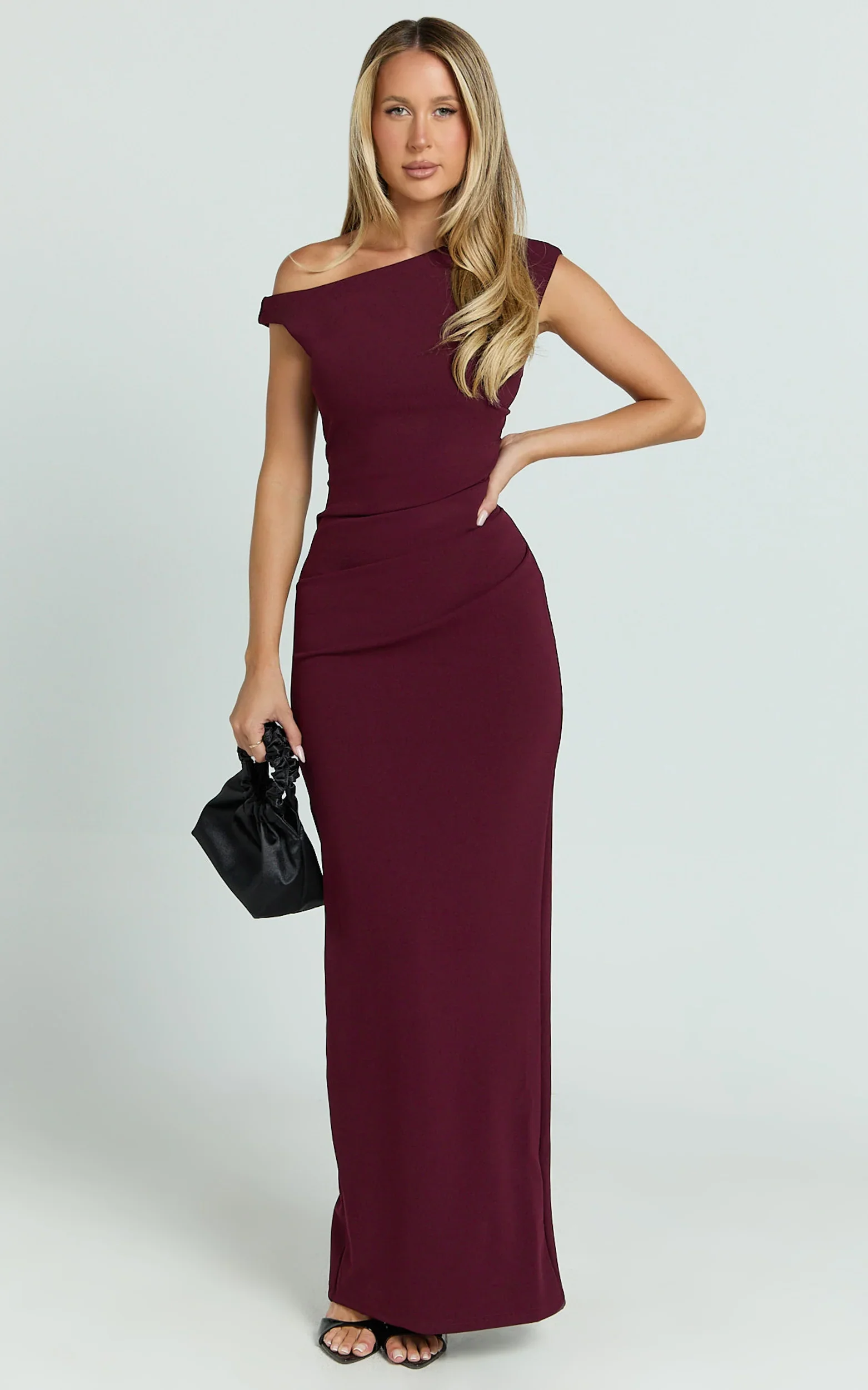 Genie Maxi Dress Off The Shoulder Dress in Wine