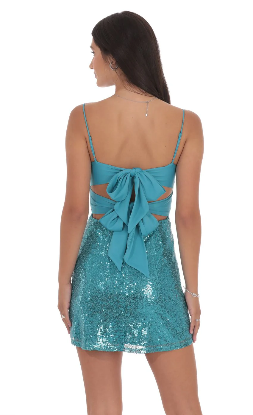 Sequin Front Twist Bodycon Dress in Aqua