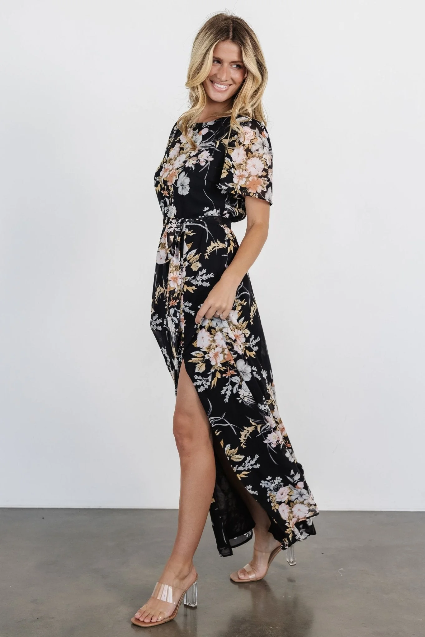 Naomi Short Sleeve Maxi Dress | Black Floral