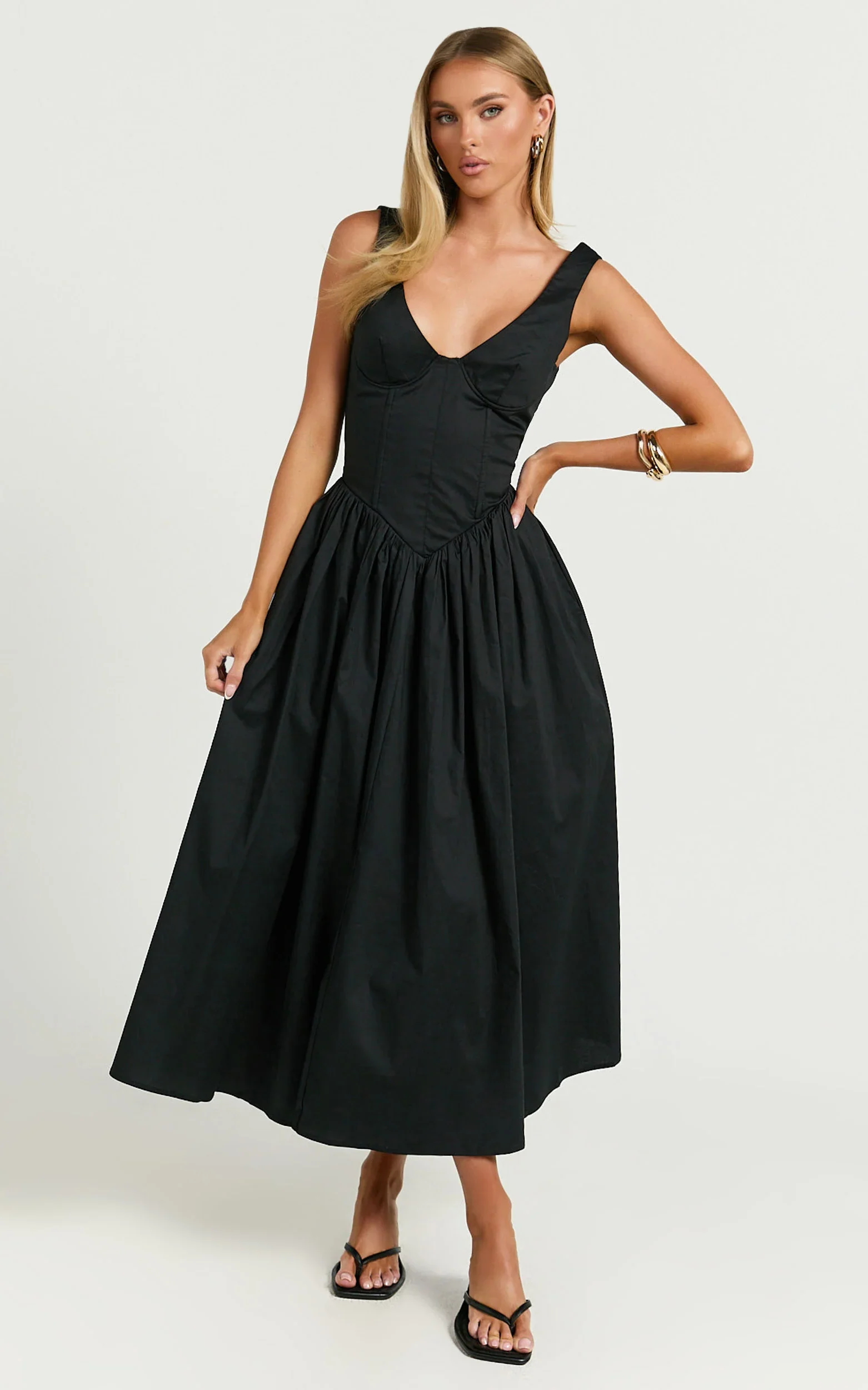 Beckett Midi Dress Scoop Neck Drop V Waist Gathered Skirt Dress in Black