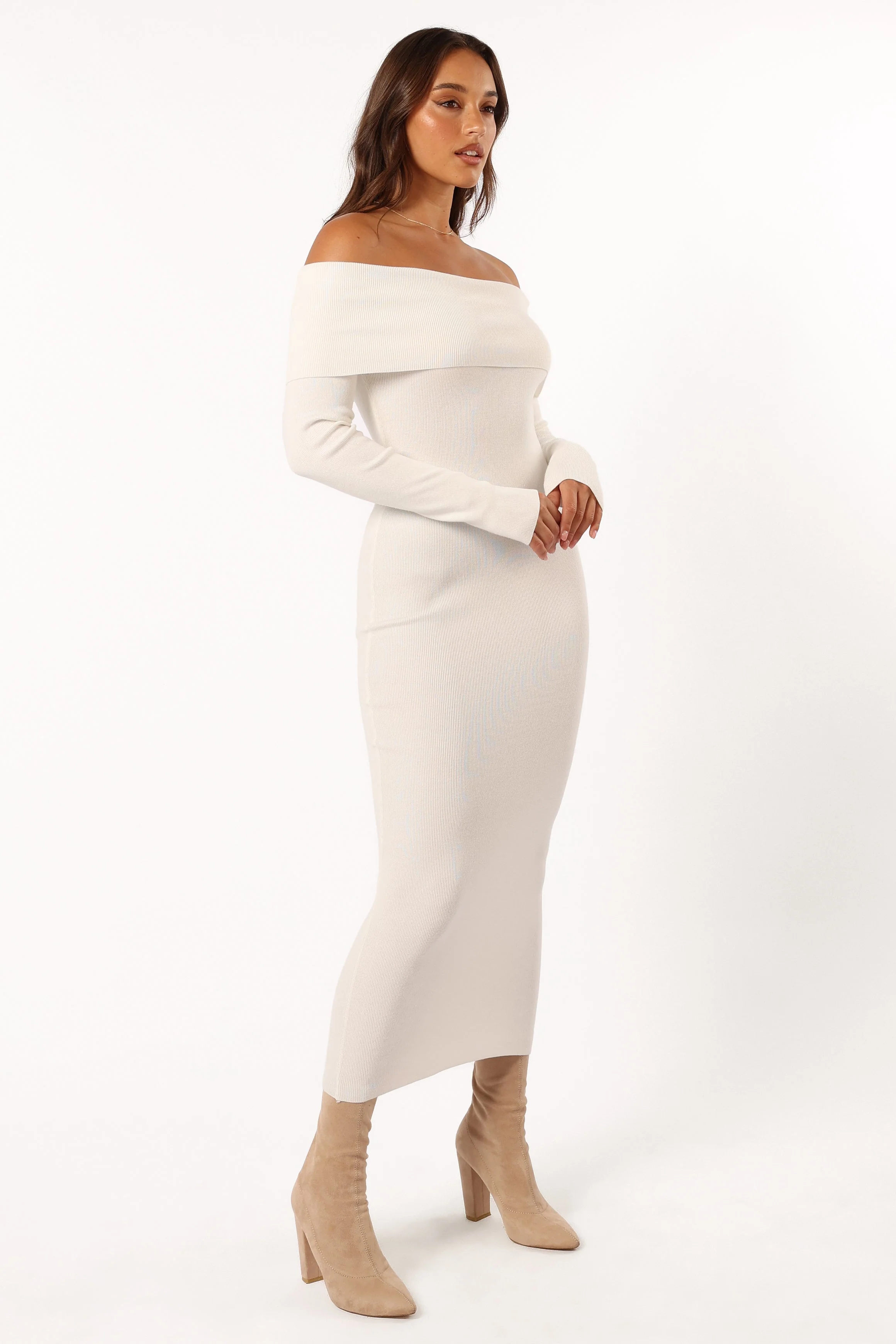 Archie Off the Shoulder Midi Dress - White