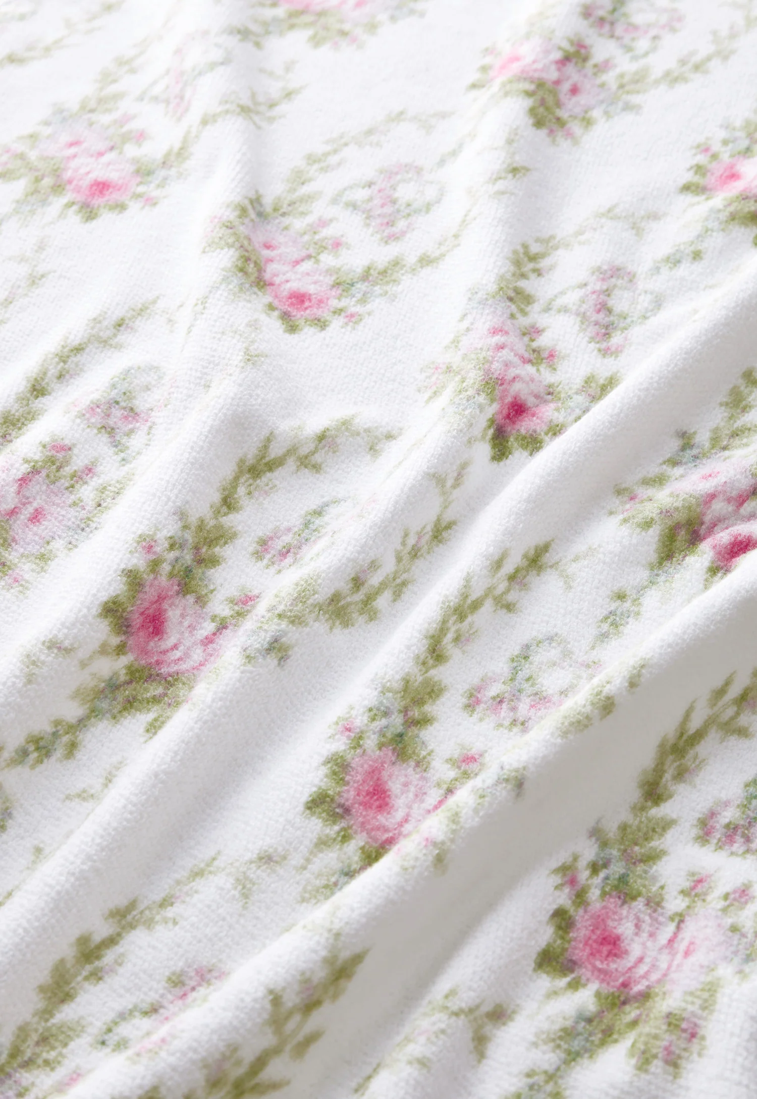 Cotton Bath Towel in Bow Print