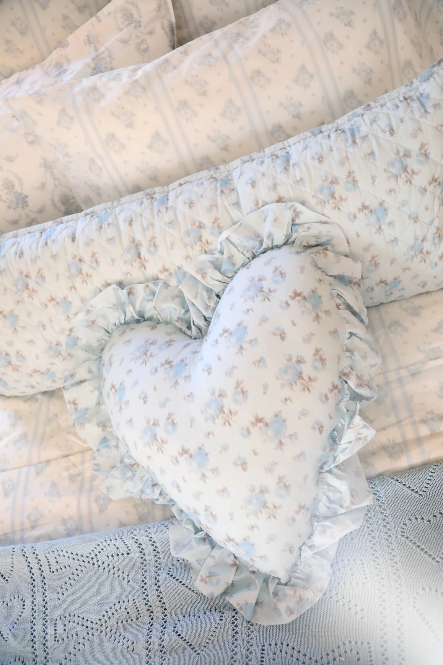 King Floral Sheet Set