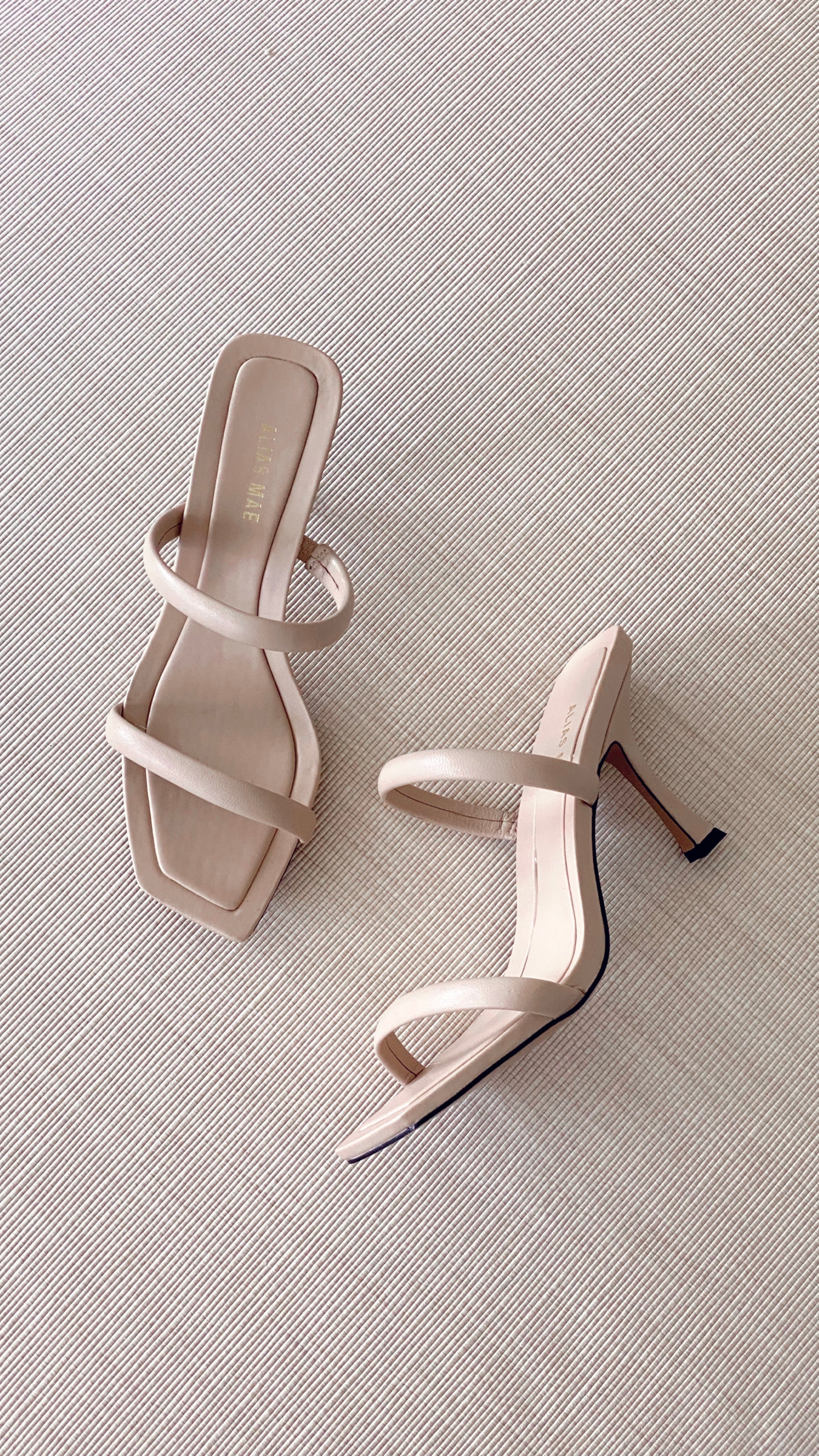Alias Mae Kasey Heel - Cream
