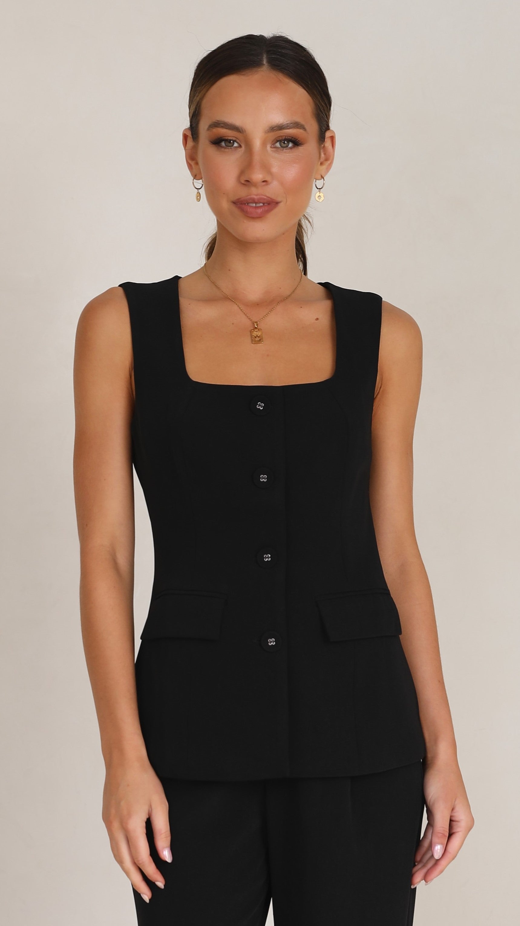 Cora Vest - Black