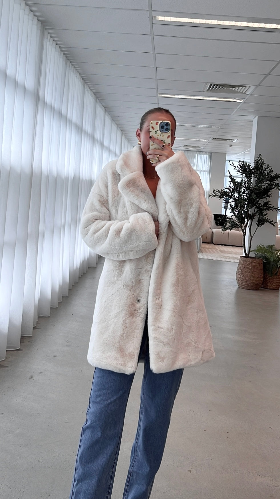 Pamela Coat - White