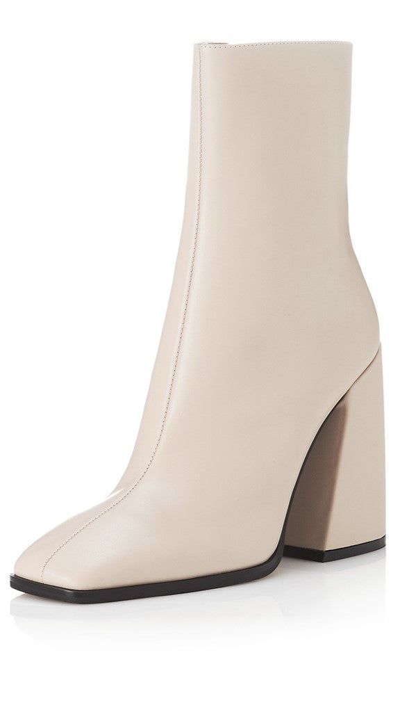 Alias Mae Alana Boot - Cream Leather