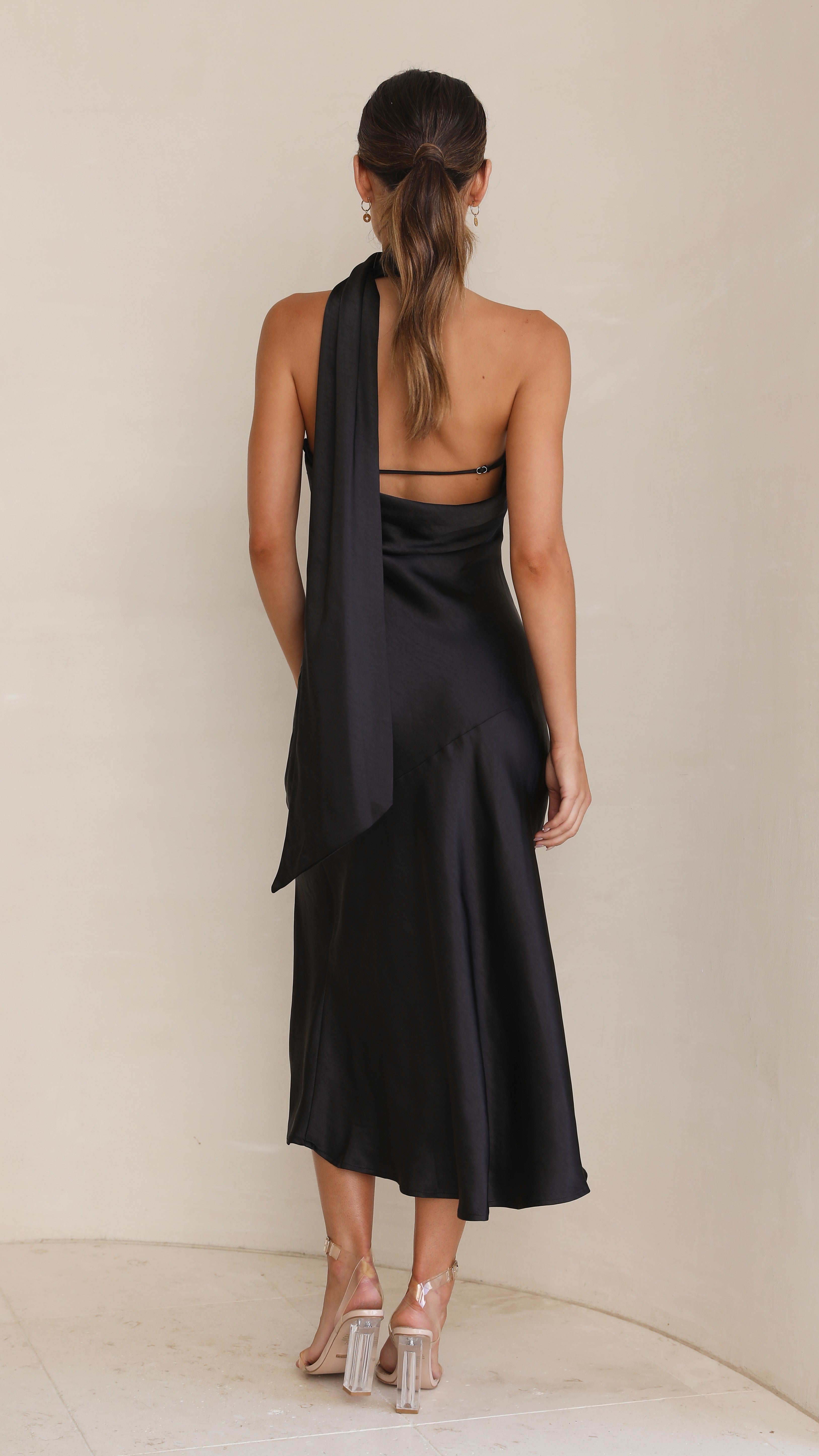 Hera Midi Dress - Black