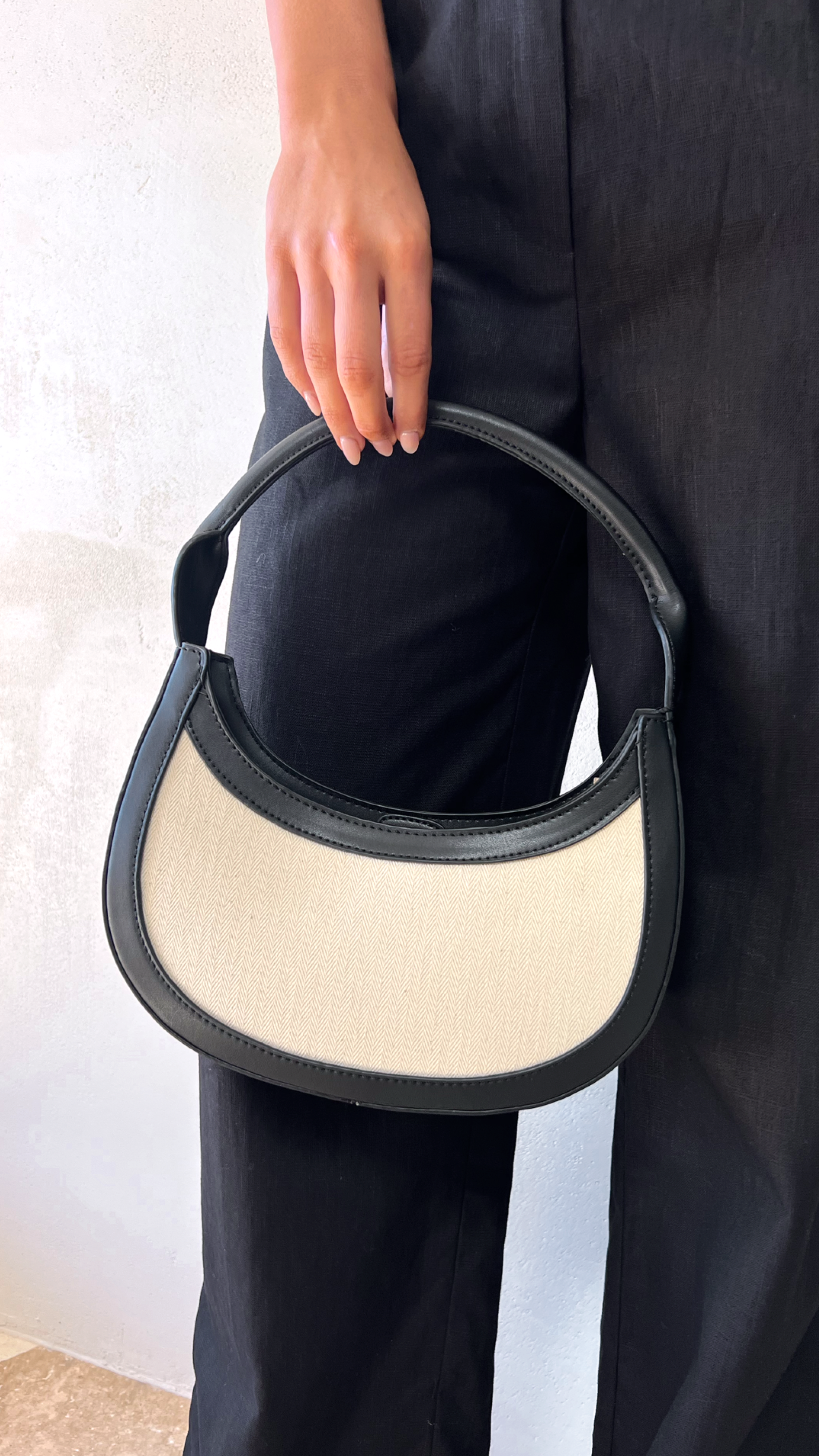 Bea Handbag - Black