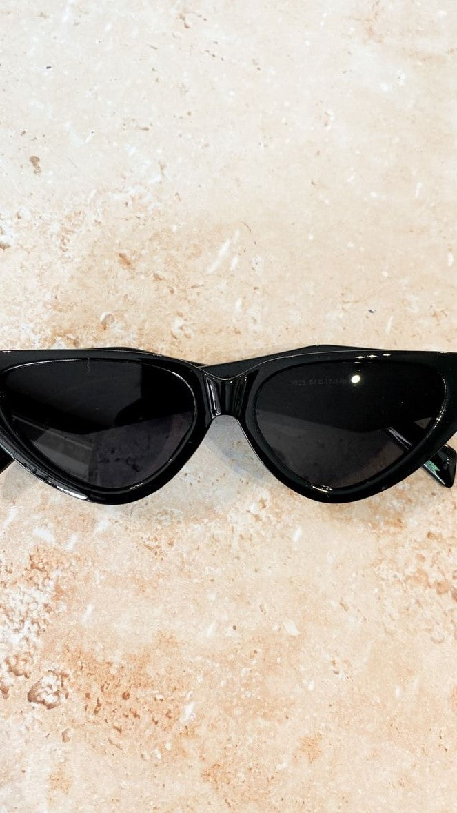 Carla Sunglasses - Black