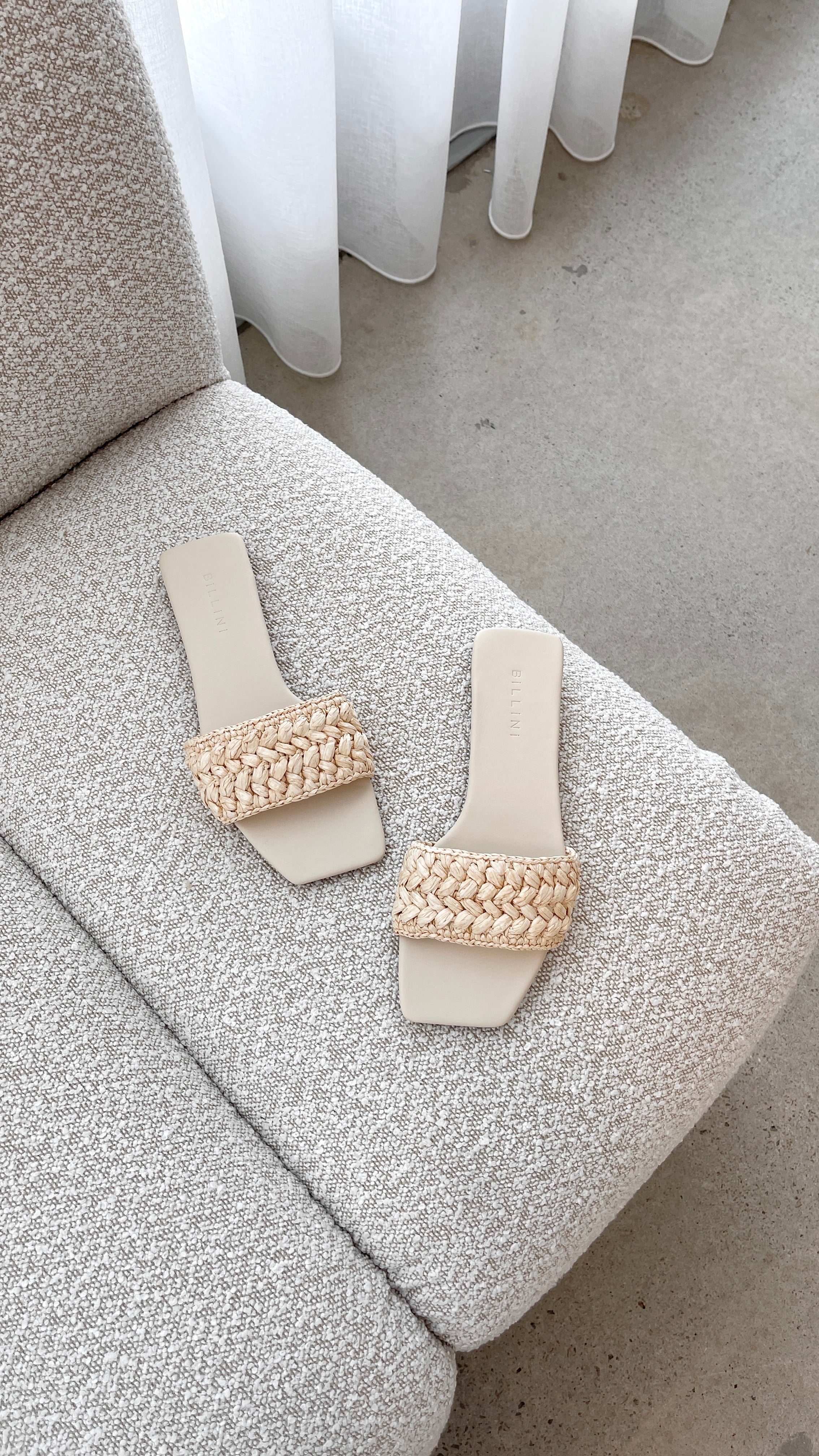 Fynn Sandal - Sand Raffia