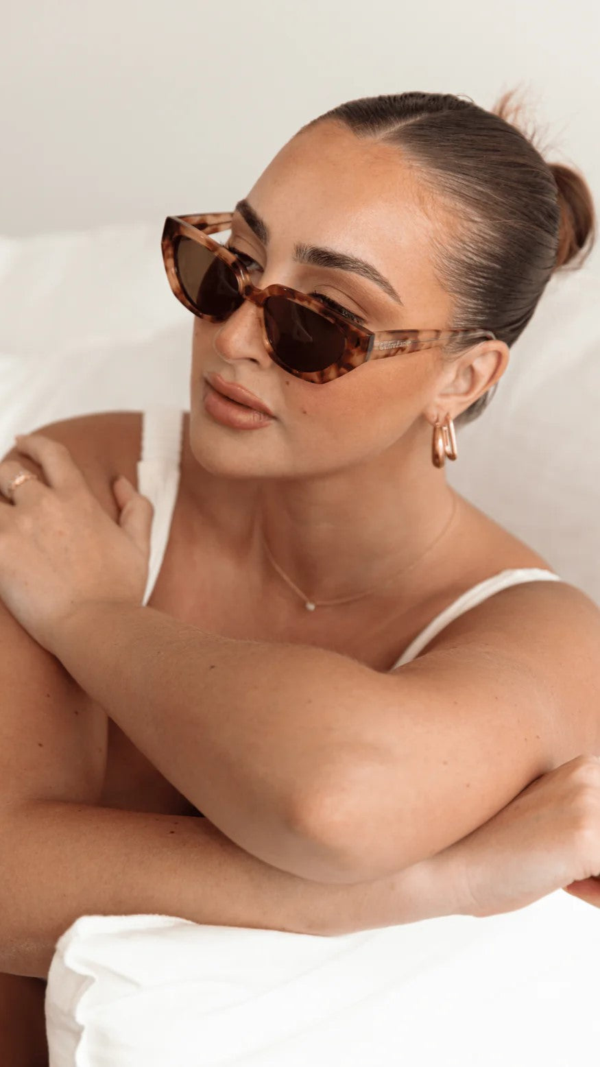 Ochre Lane Freya Sunglasses - Golden Tort