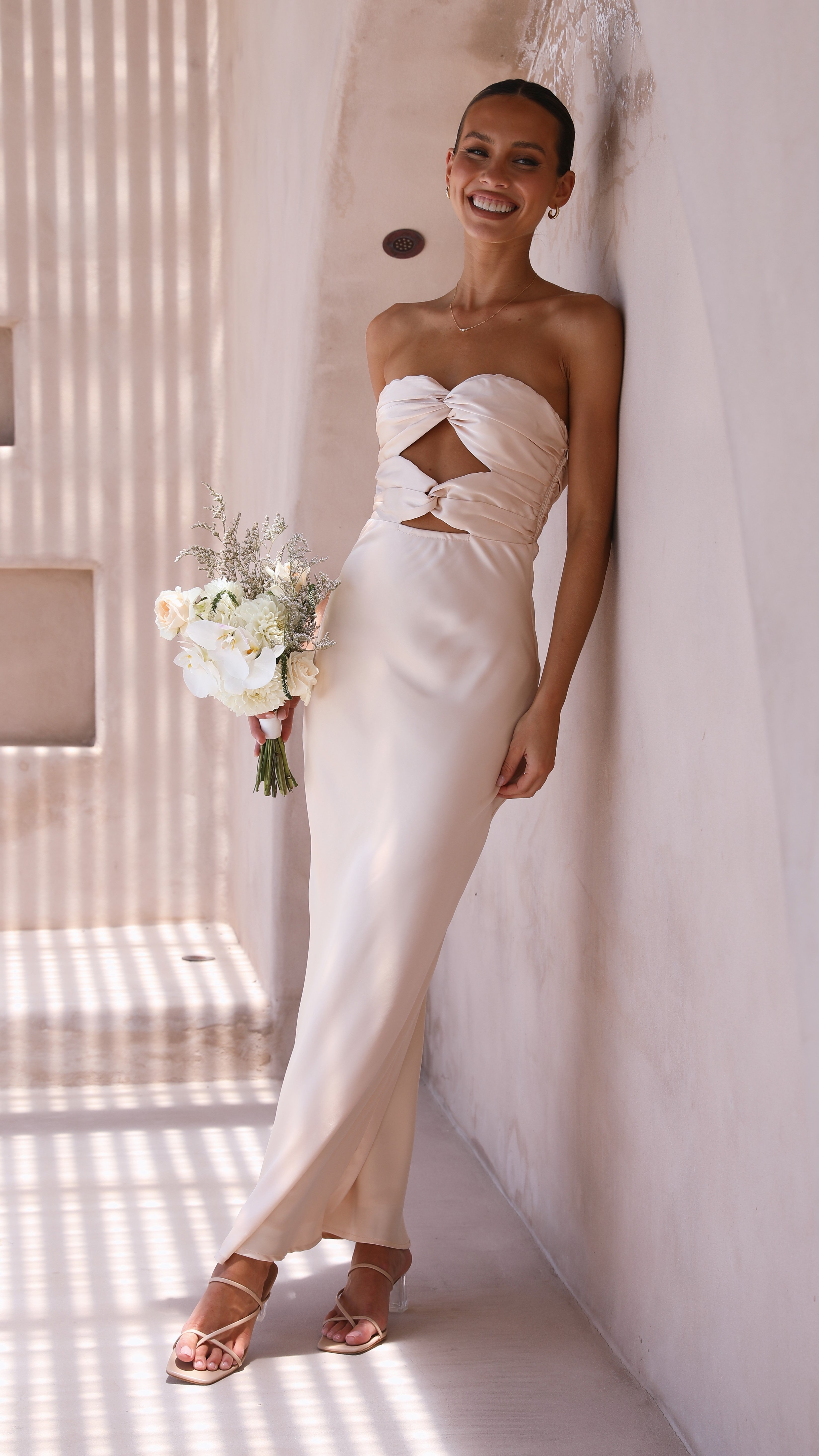 Izy Maxi Dress - Champagne