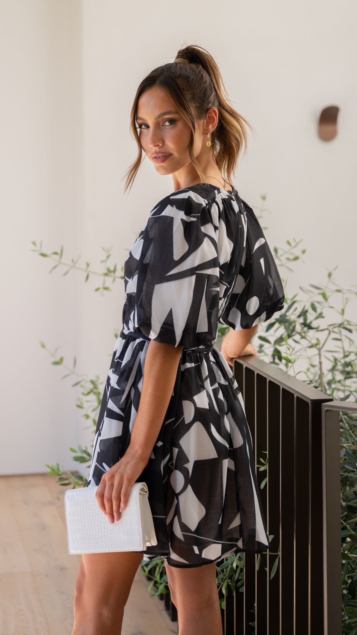 Venice Mini Dress - Black/White