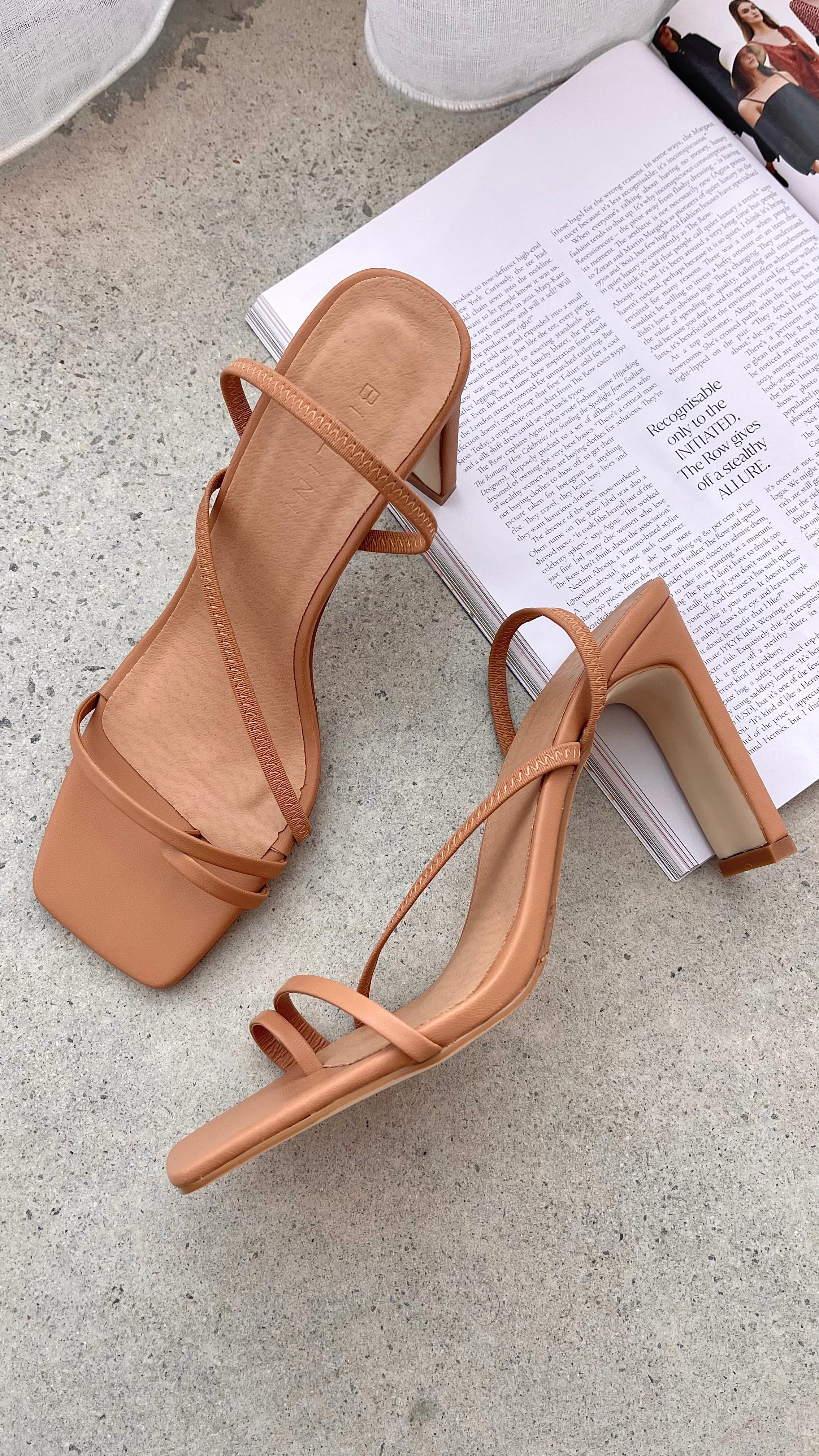 Reyna Heel - Sand
