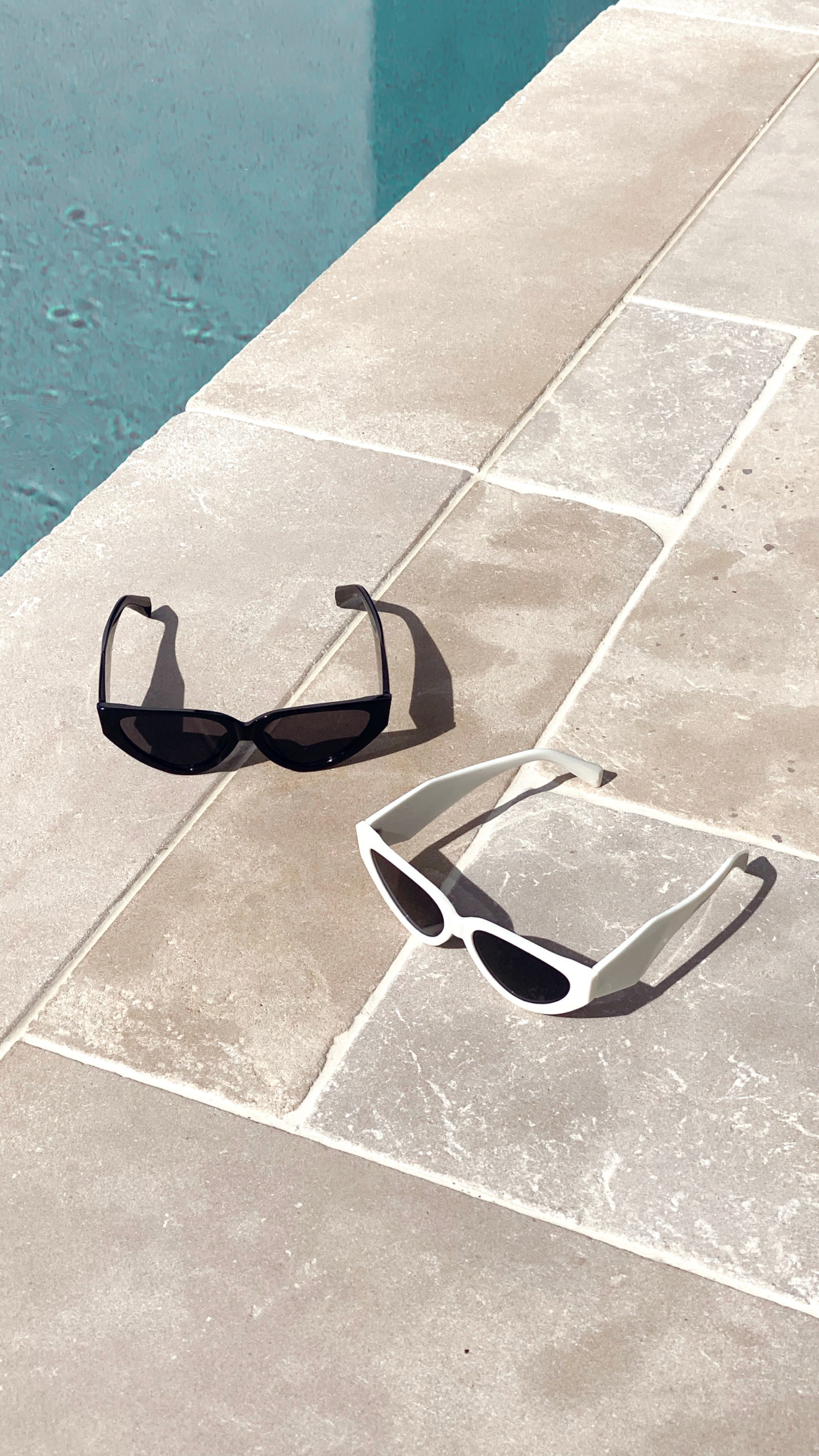 Carla Sunglasses - Black