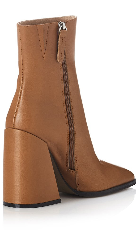 Alias Mae Alana Boot - Tan Leather