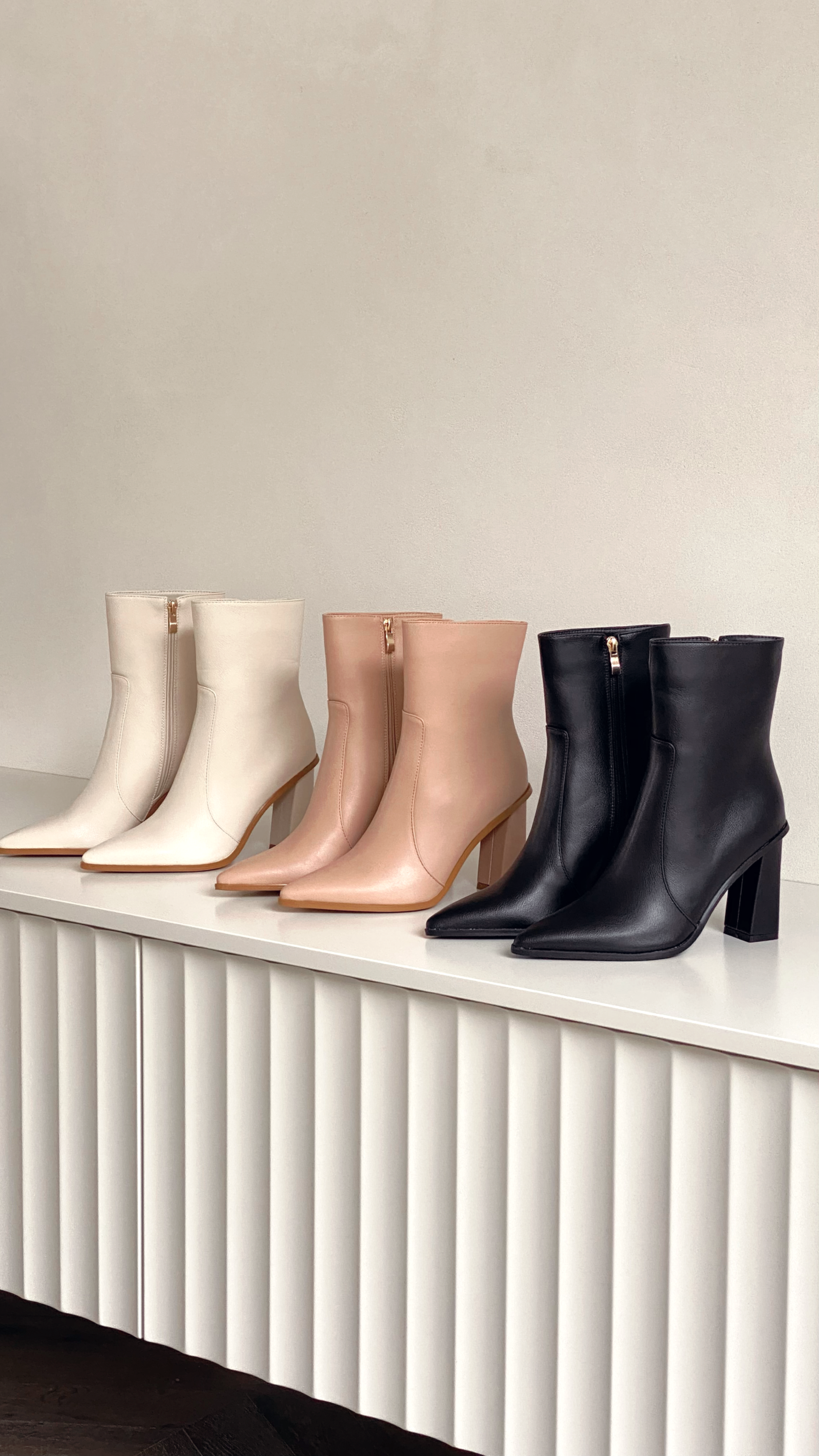 Mirie Boots  - Ivory