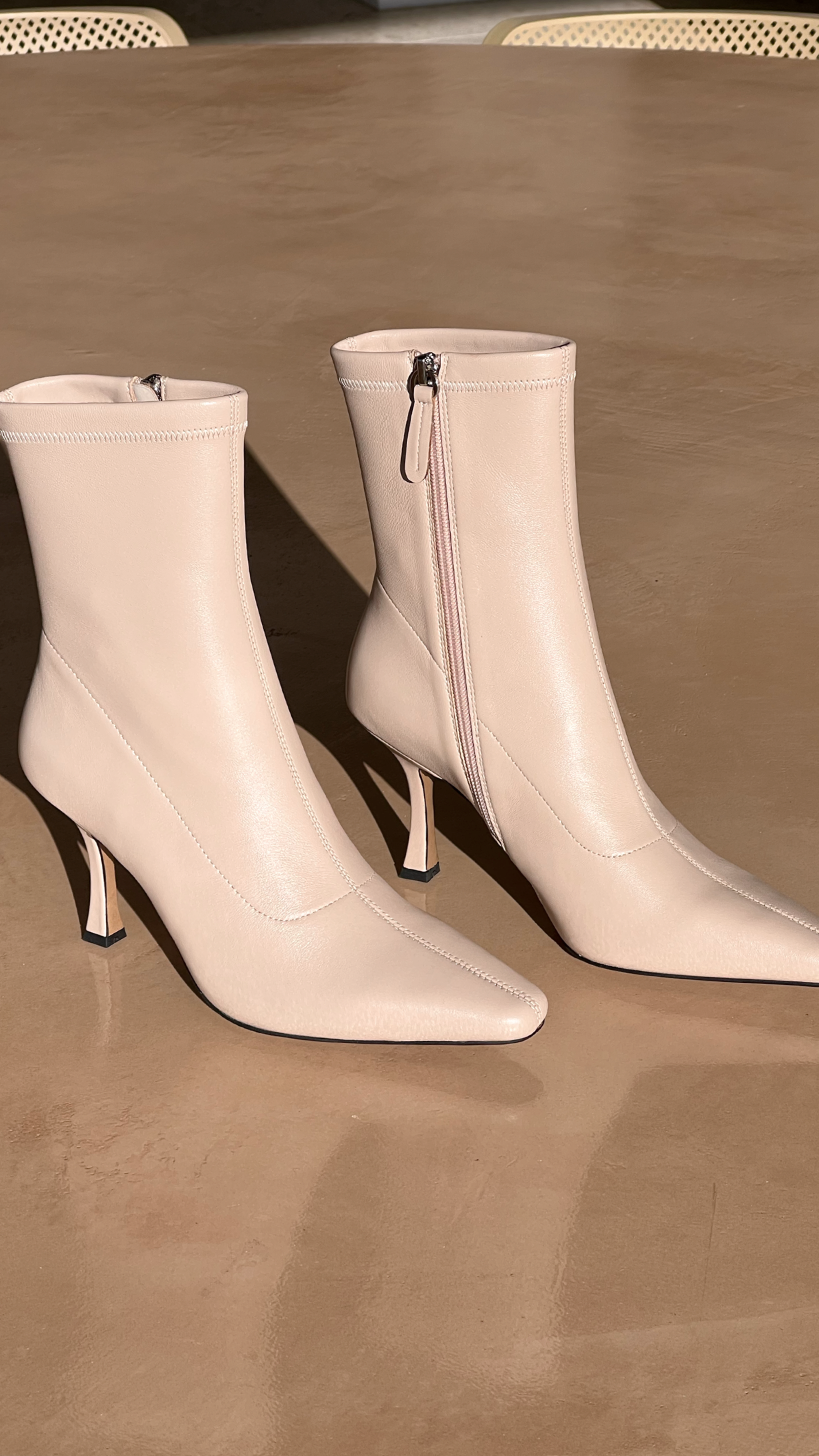 Alias Mae Carmen Boot - Cream Soft Leather
