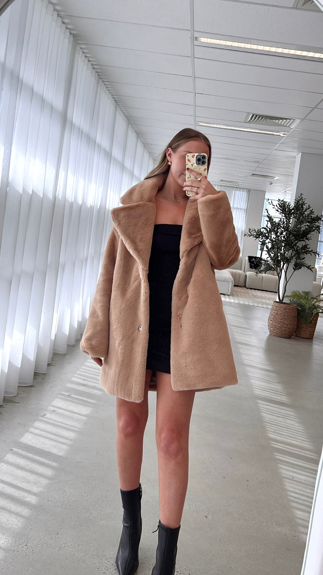 Pamela Coat - Camel