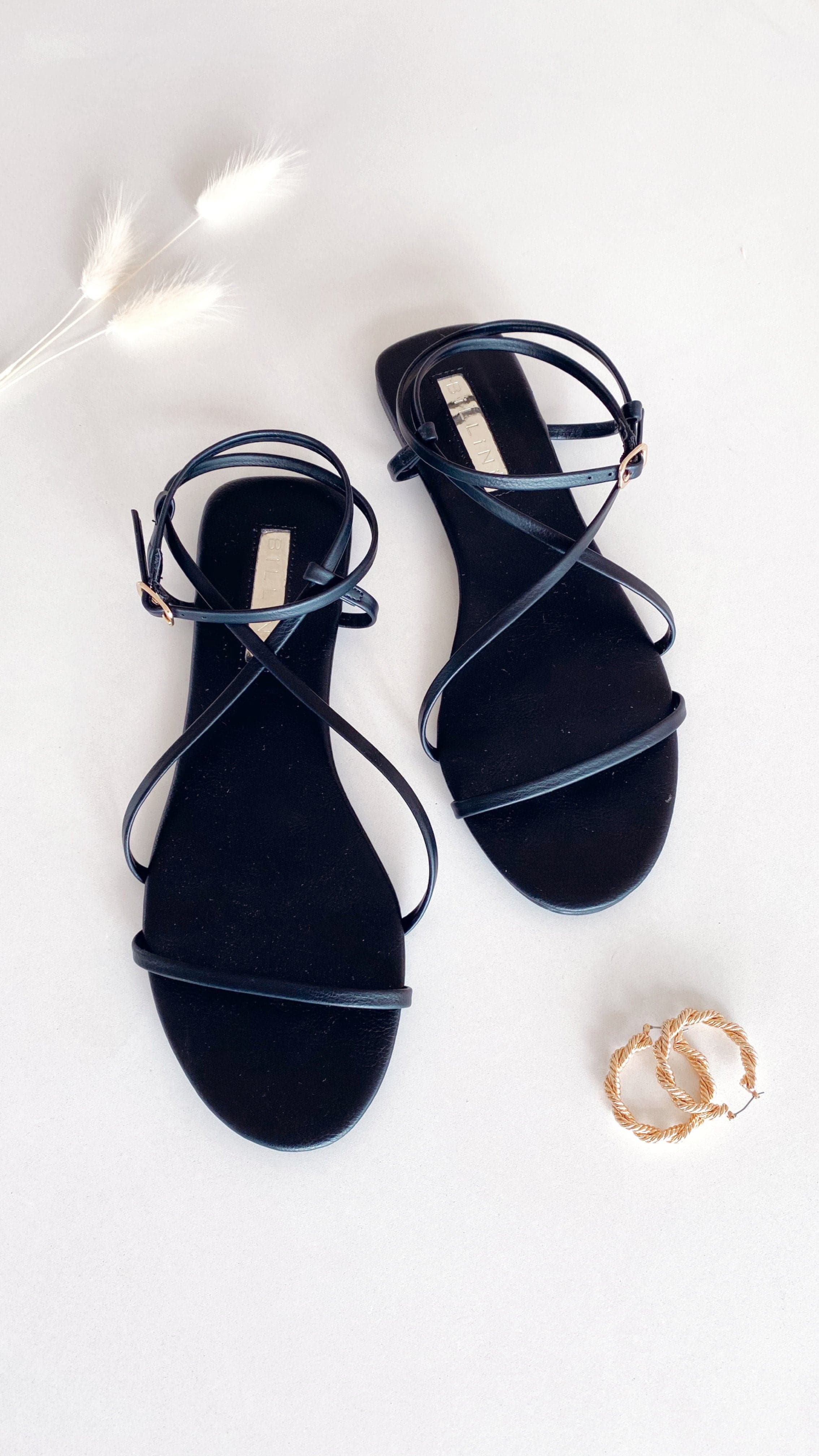 Pacific Sandals - Black