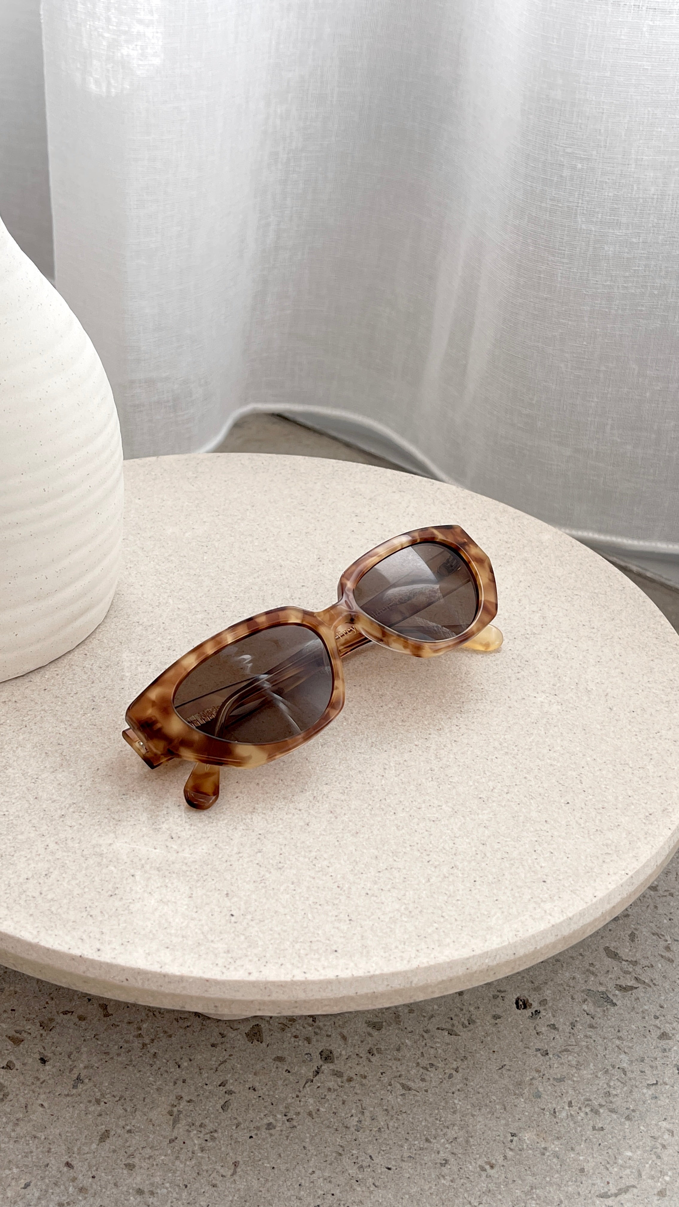 Ochre Lane Freya Sunglasses - Golden Tort