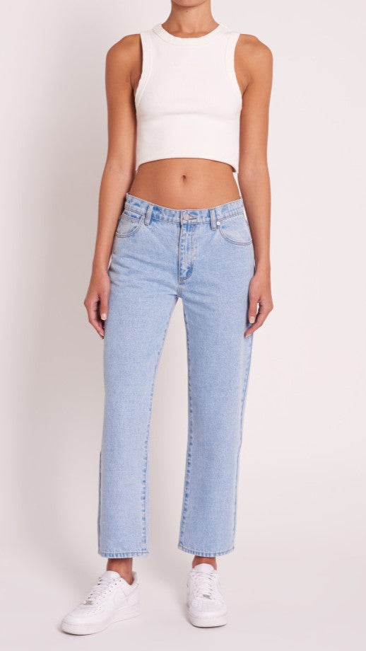 Abrand 95 Mid Straight Jean - Walk Away