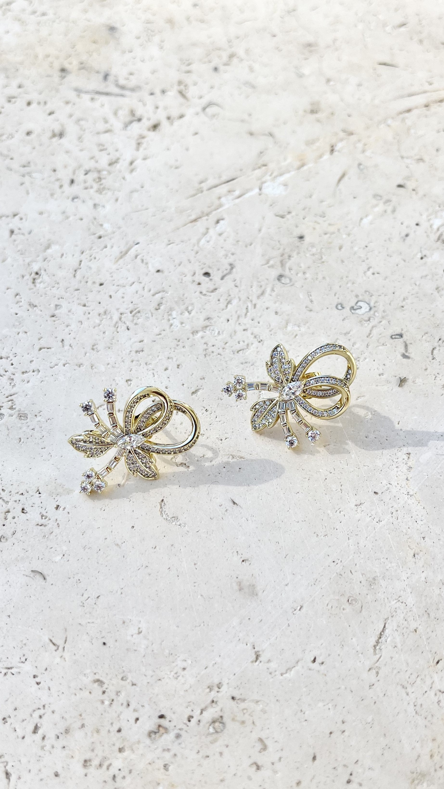 Darli Earrings - Gold