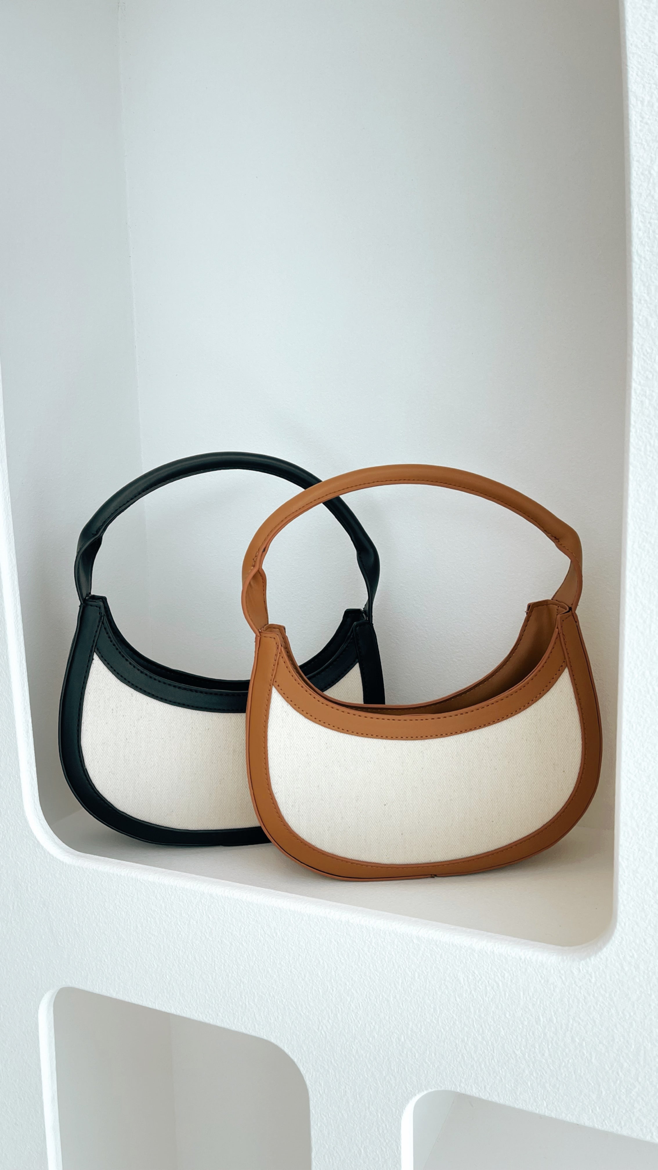 Bea Handbag - Black
