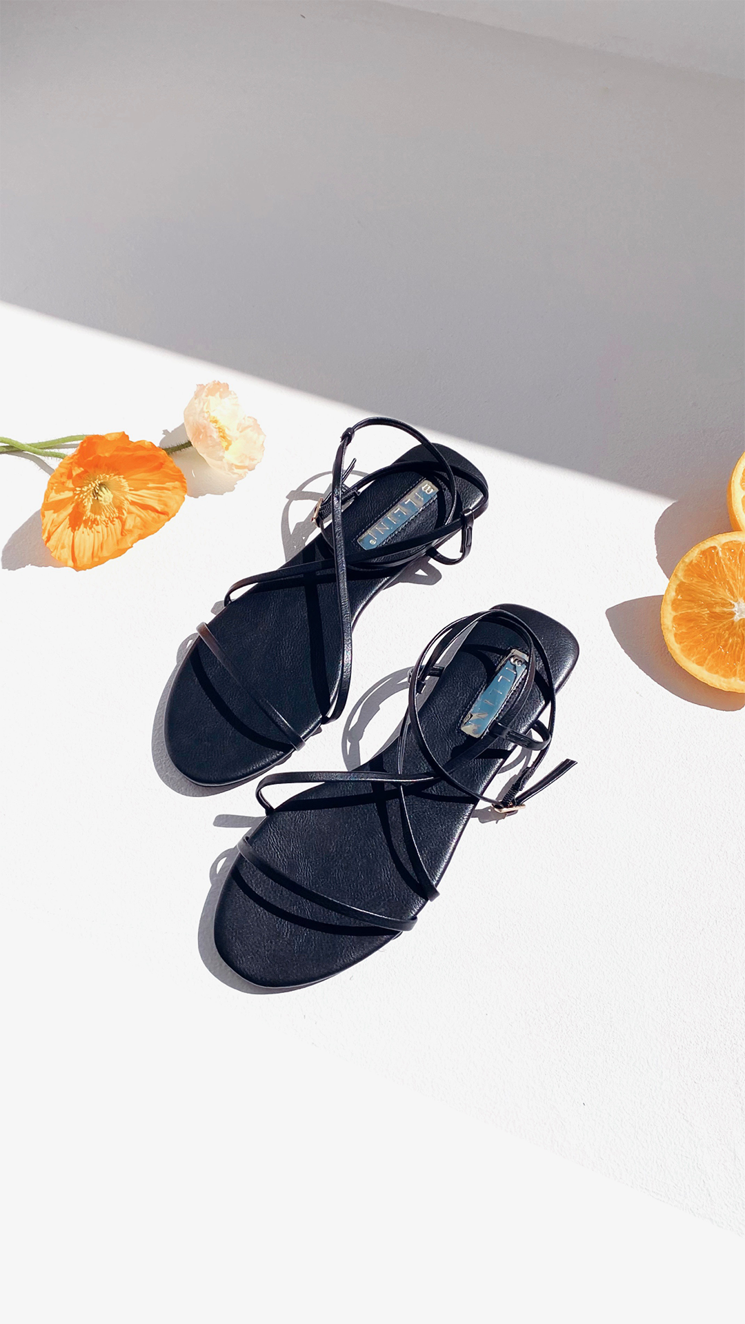 Pacific Sandals - Black
