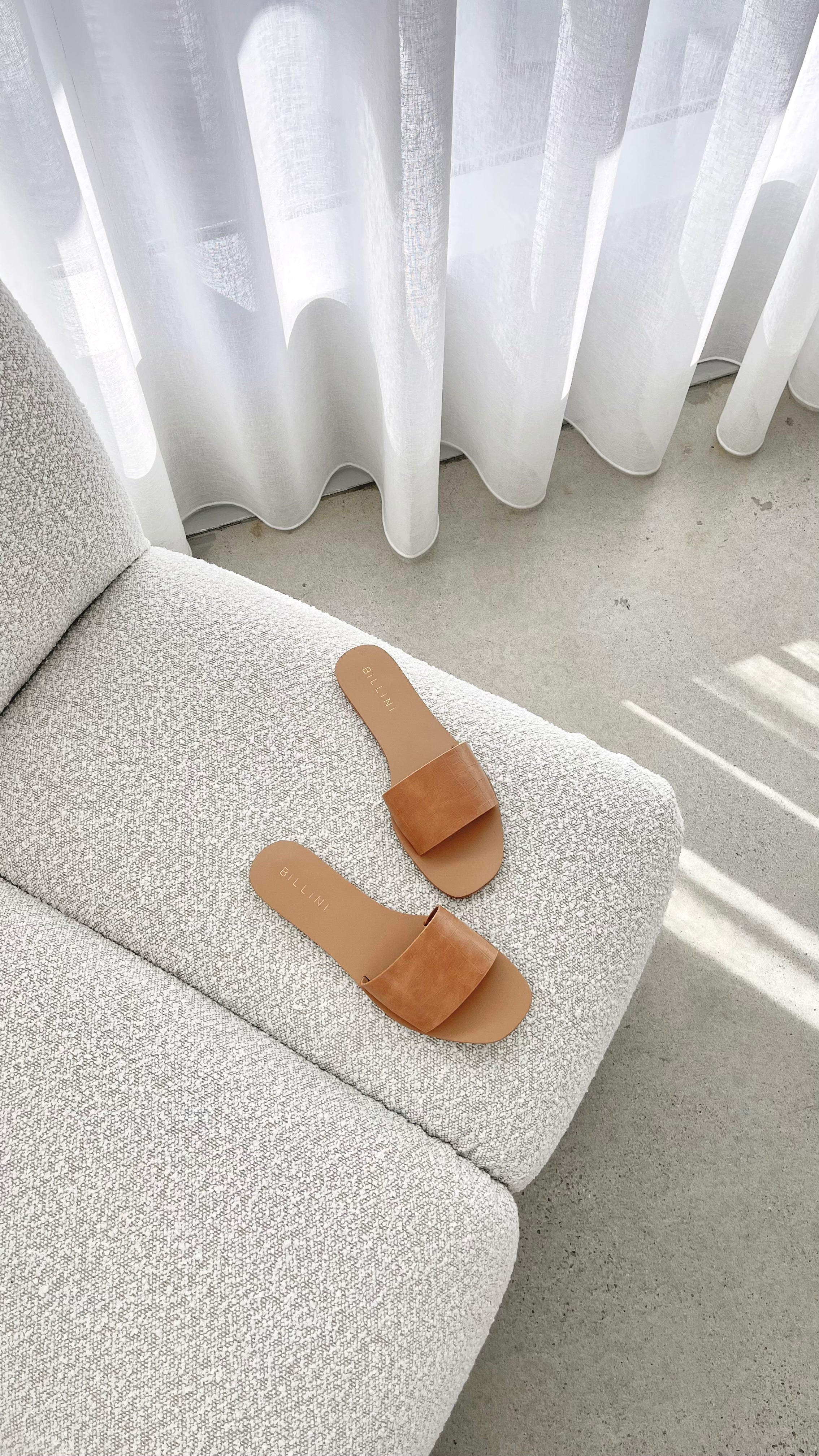Henrik Slide - Sand Croc